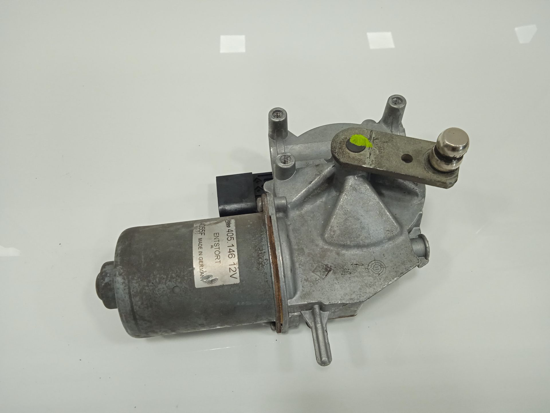 MOTOR LIMPIA DELANTERO foto 2