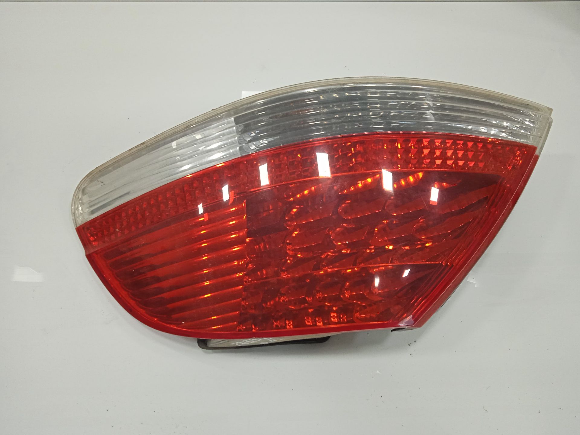 PILOTO TRASERO DERECHO BMW SERIE 7 (E65/E66) 730d   |   09.02 - 12.05