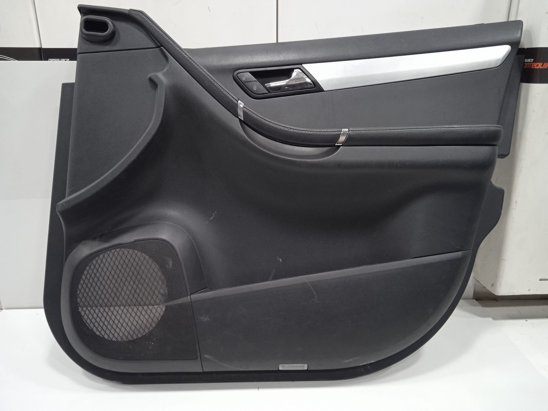 PAÑO PUERTA DELANTERO DERECHO MERCEDES-BENZ CLASE R (W251) 320 CDI (251.022)
