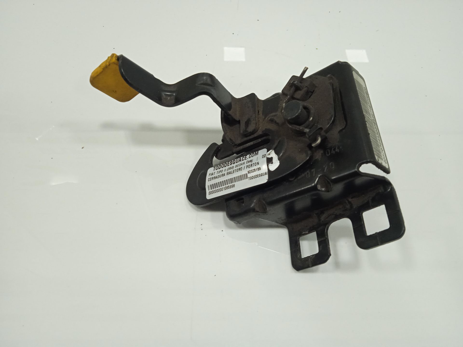 CERRADURA MALETERO / PORTON FIAT TIPO II (356) SEDAN Easy