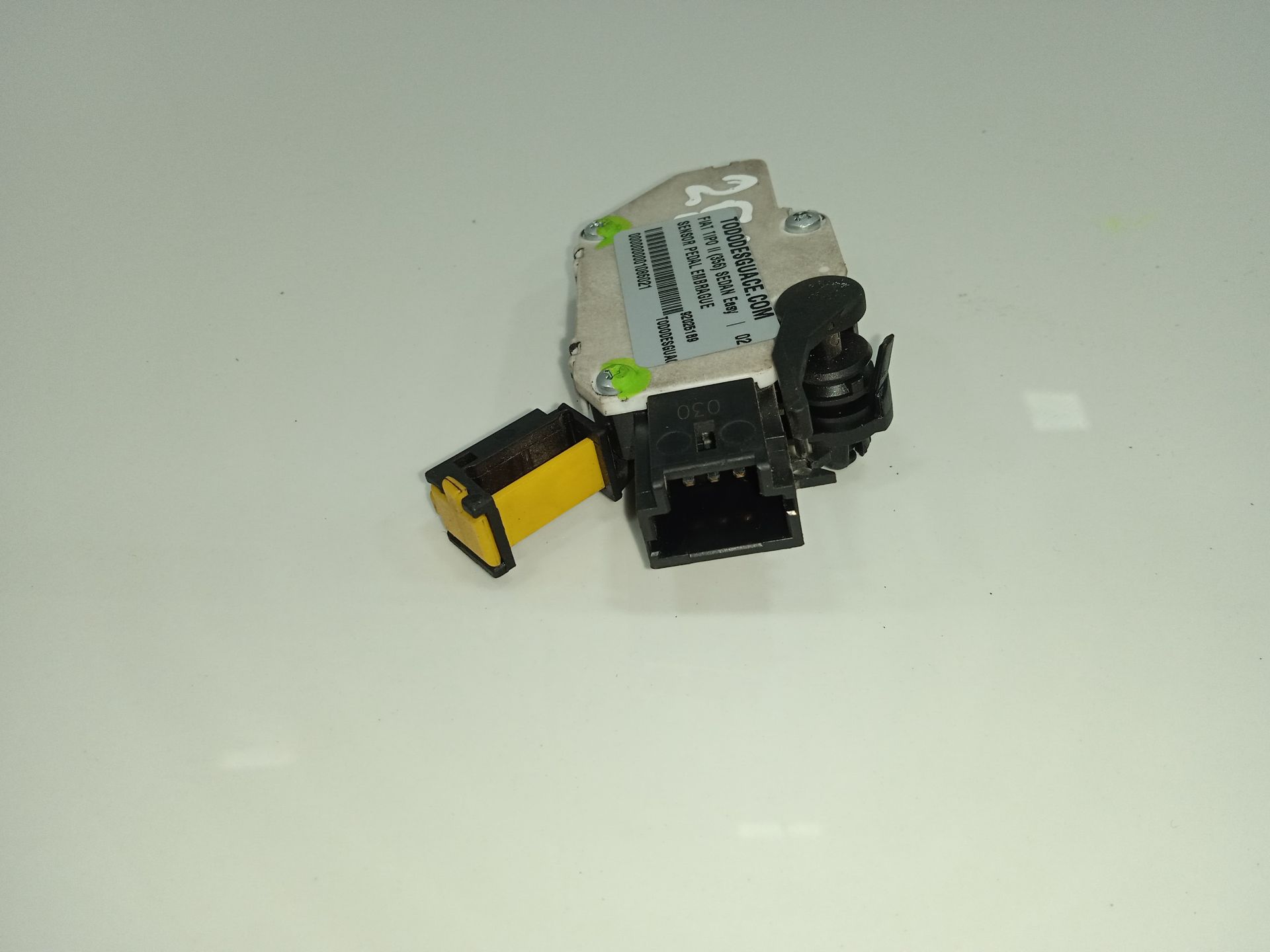 SENSOR PEDAL EMBRAGUE FIAT TIPO II (356) SEDAN Easy