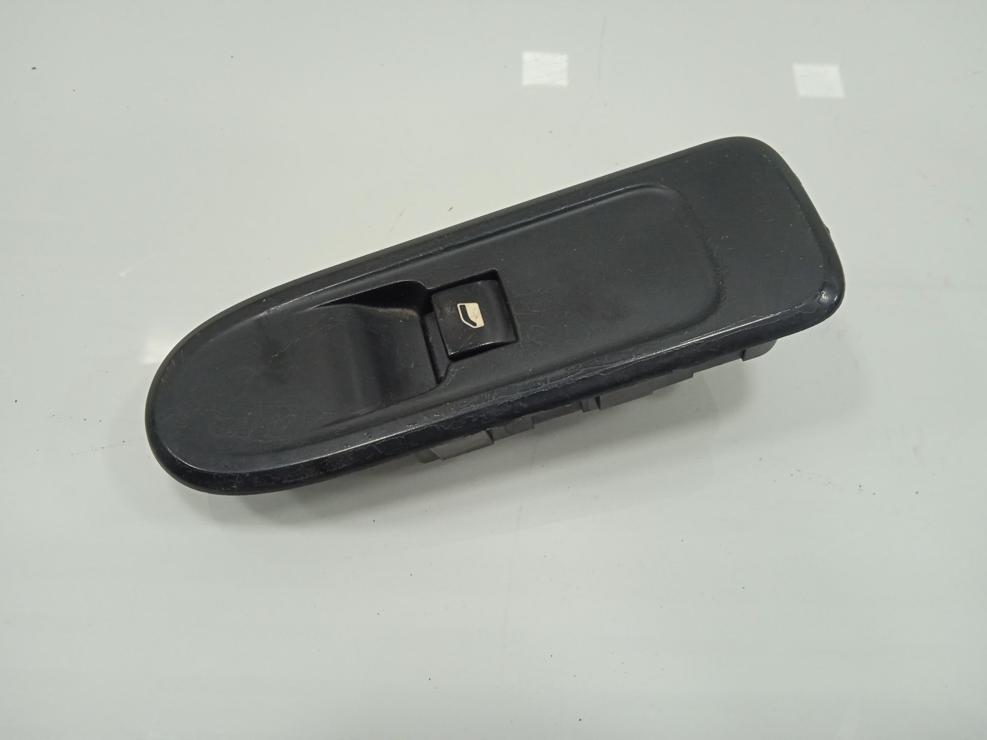MANDO ELEVALUNAS DELANTERO DERECHO PEUGEOT 308 SW Premium