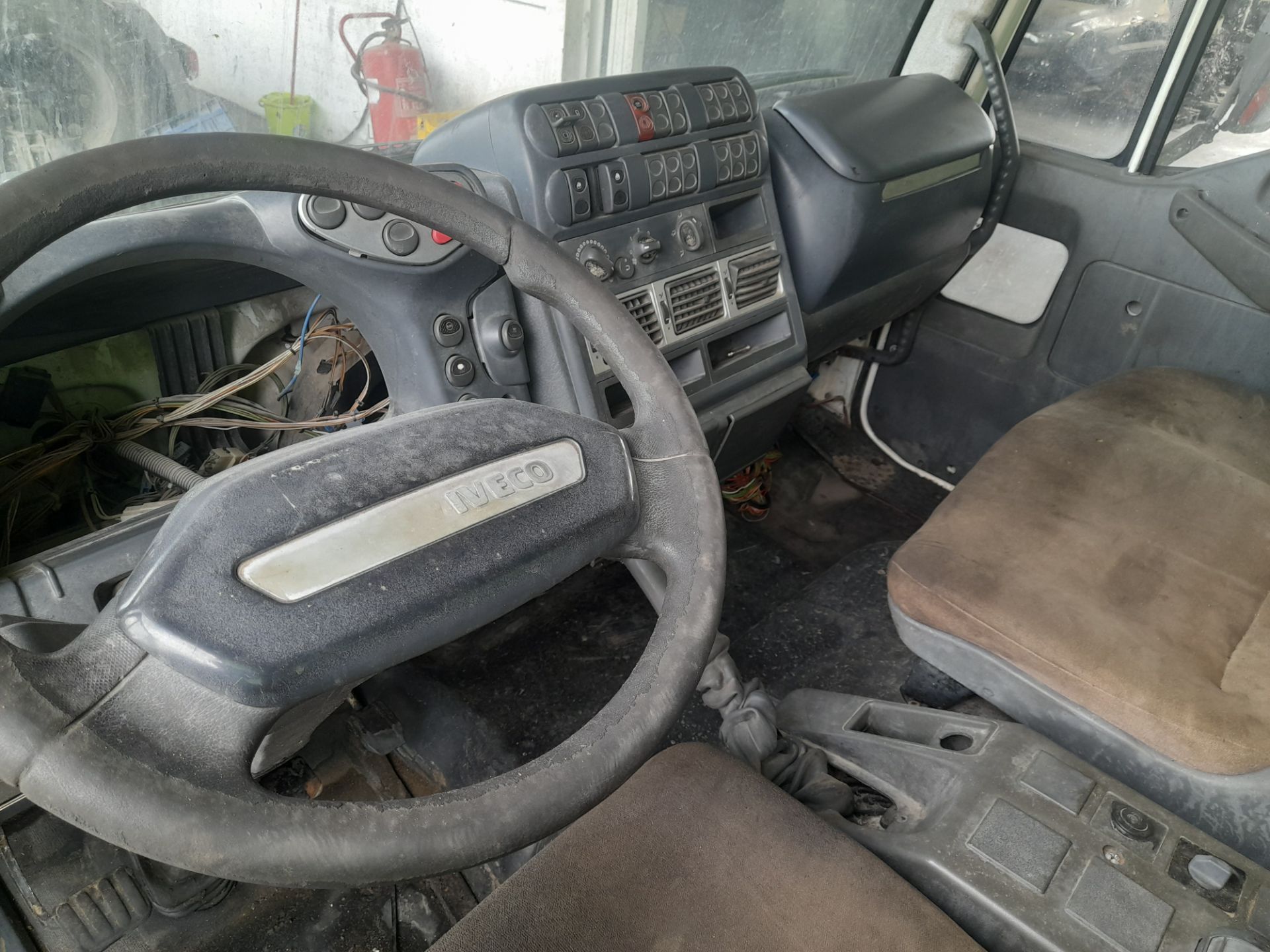 CABINA COMPLETA IVECO EUROCARGO 05.03 -> FG   75 E Tráfico urbano