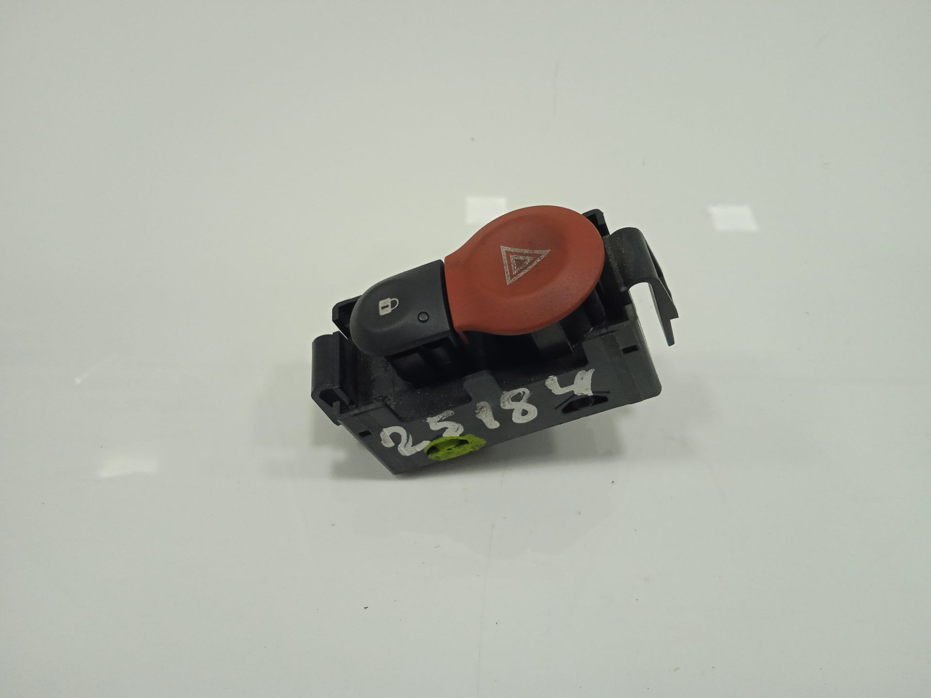 INTERRUPTOR WARNING RENAULT KANGOO (F/KC0) Express Confort