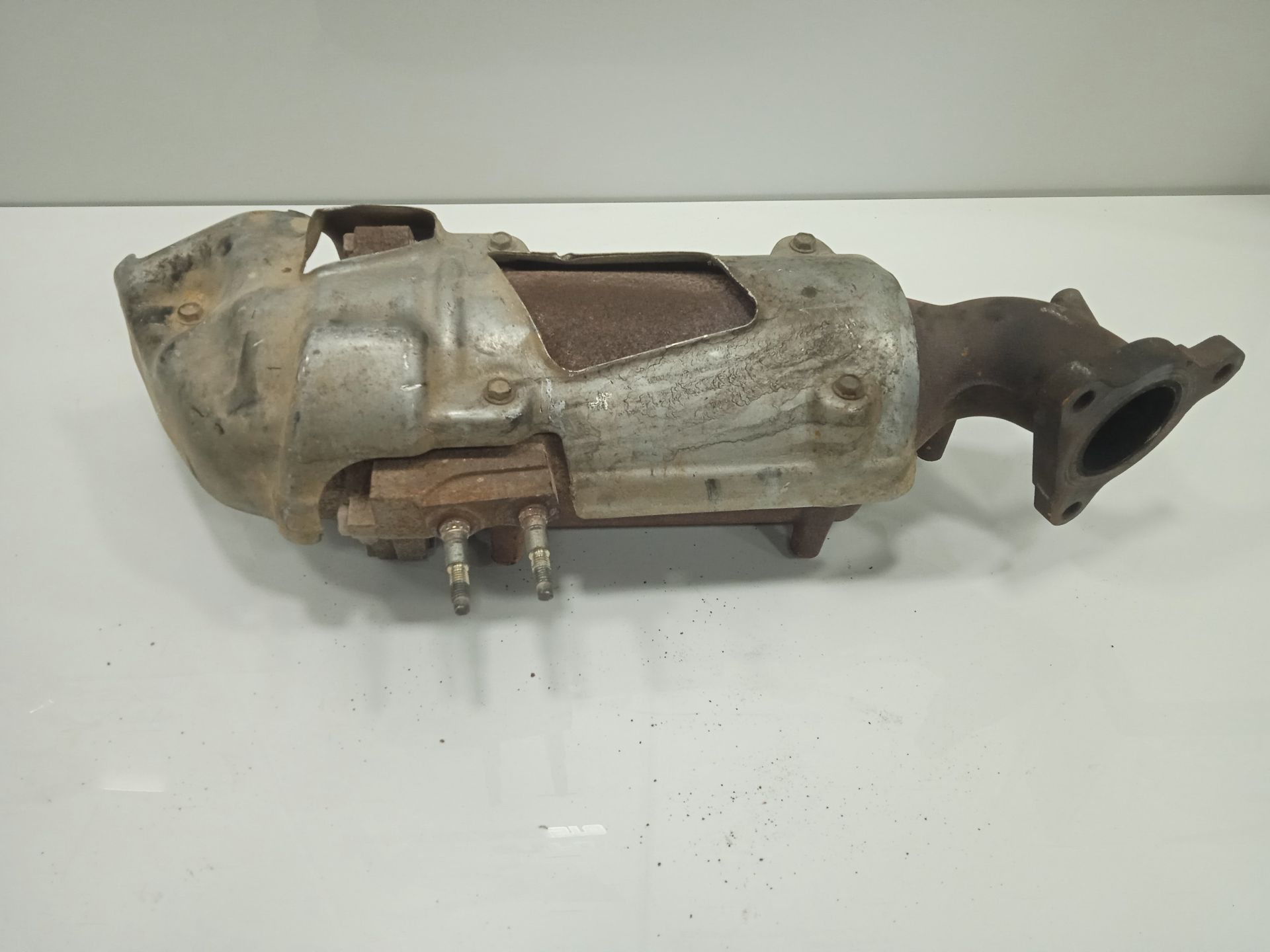 CATALIZADOR NISSAN NT400 CABSTAR (01/20214->) Cabstar 35.XX Cabina simple Cabina individual