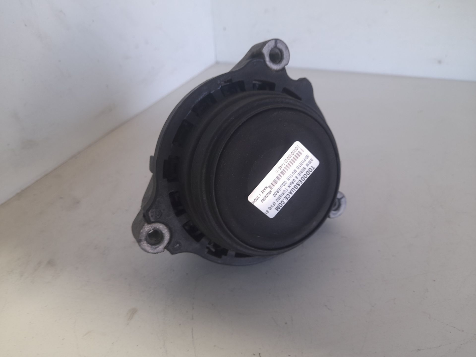 SOPORTE MOTOR IZQUIERDO BMW SERIE 3 GRAN TURISMO (F34) 318d   |   03.13 - 12.15