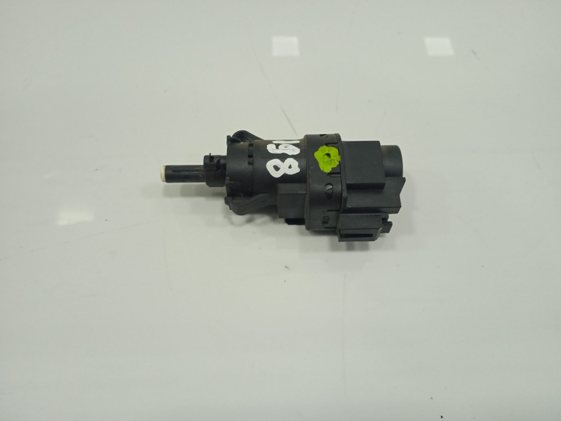 INTERRUPTOR FORD FOCUS LIM. (CB4) Business