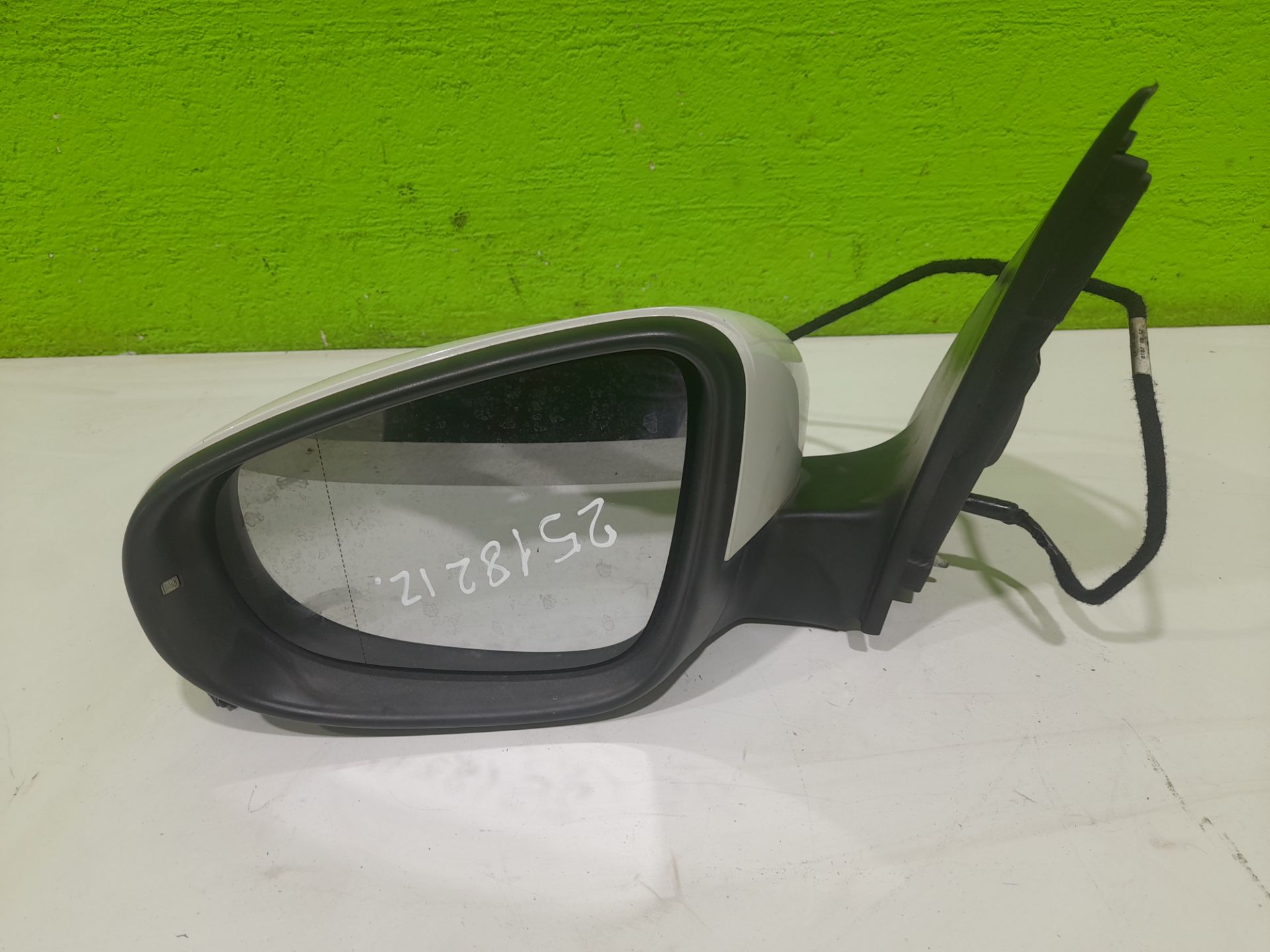 RETROVISOR IZQUIERDO VOLKSWAGEN GOLF VI (5K1) Advance