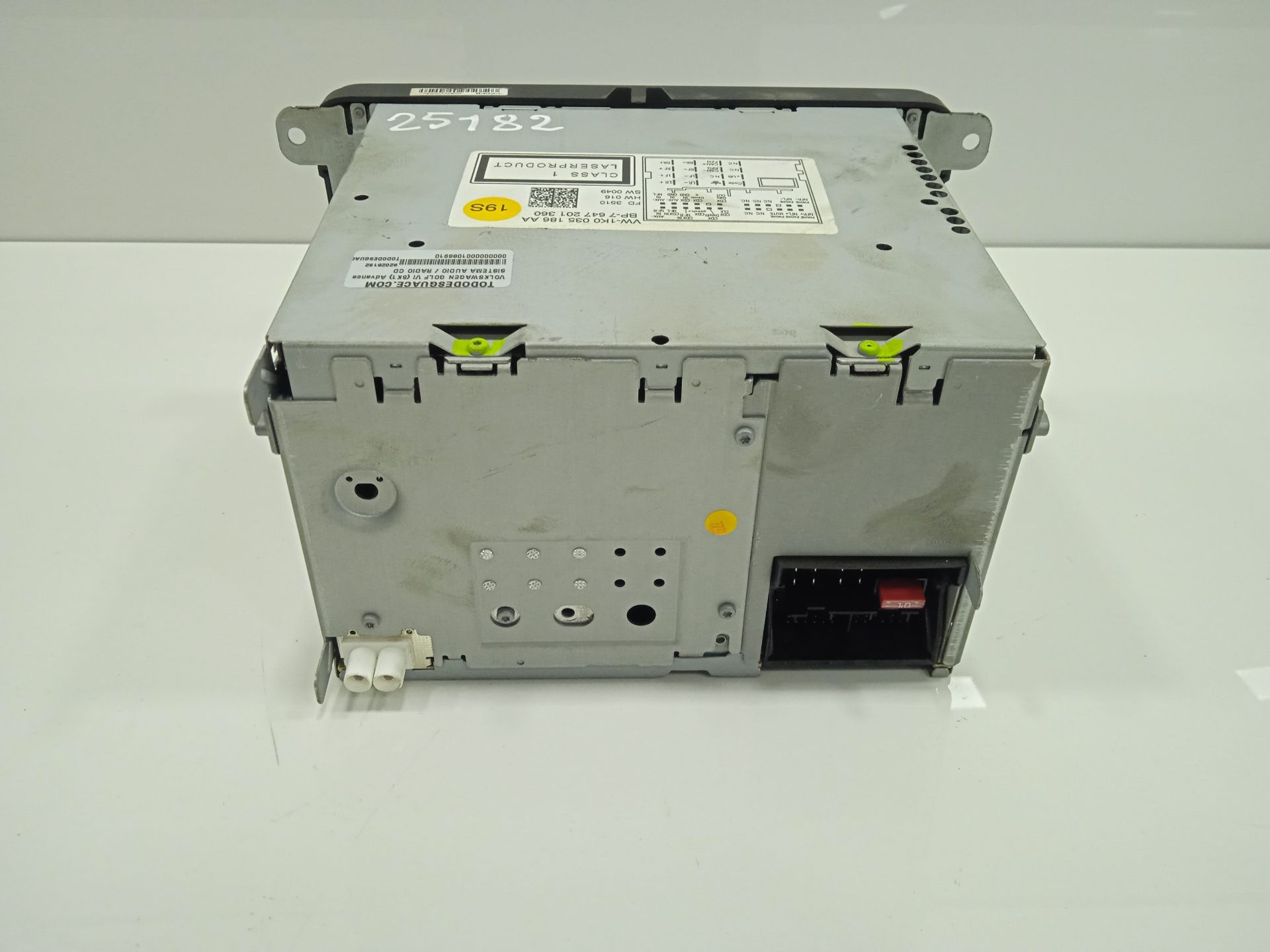SISTEMA AUDIO / RADIO CD VOLKSWAGEN GOLF VI (5K1) Advance