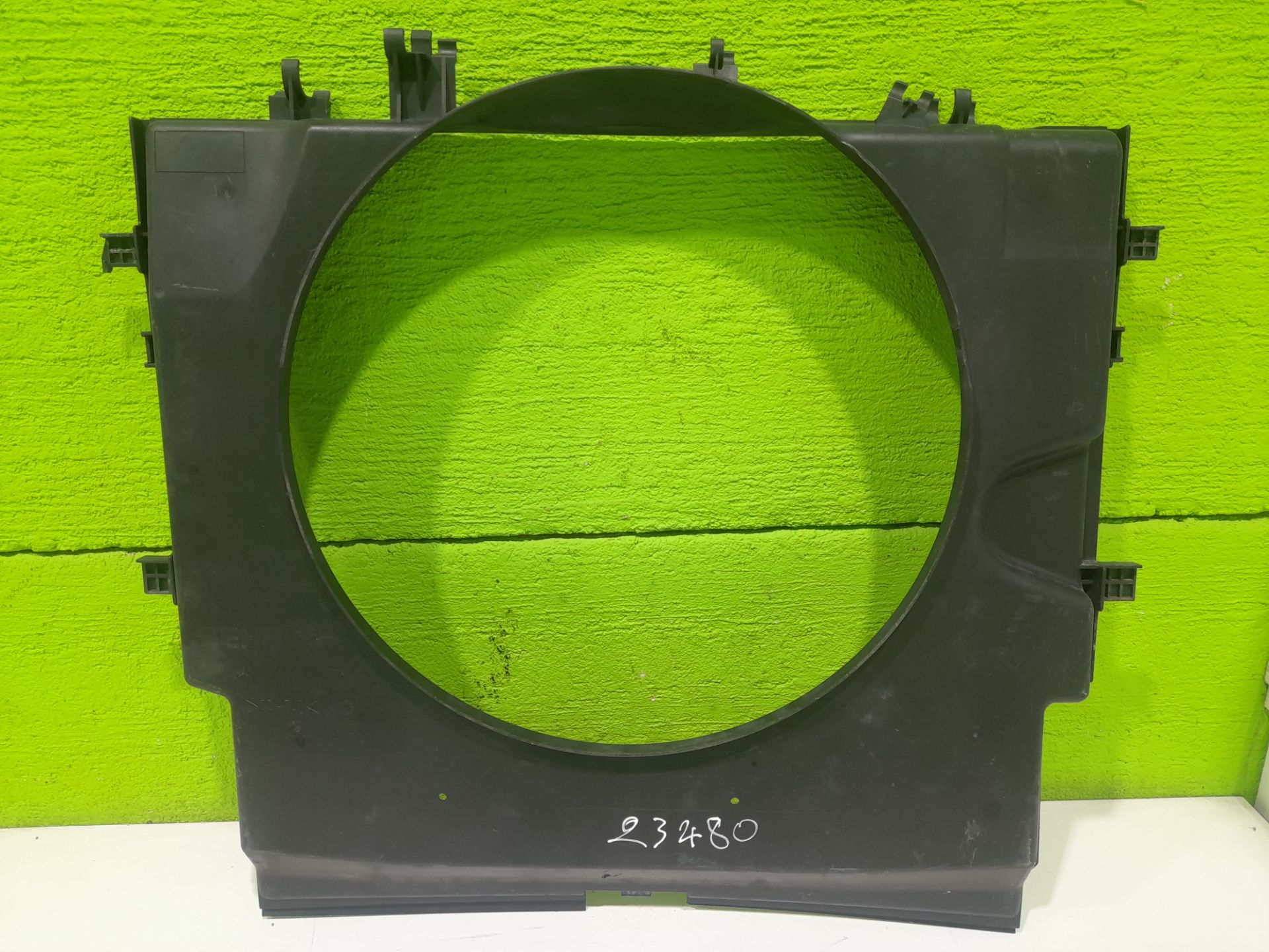 CARCASA RADIADOR MERCEDES-BENZ VITO (W639) BASIC, COMBI 115  CDI  Largo   (639.603)