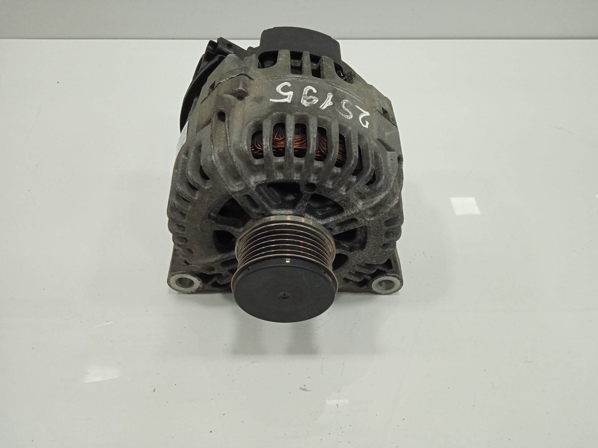 ALTERNADOR foto 3