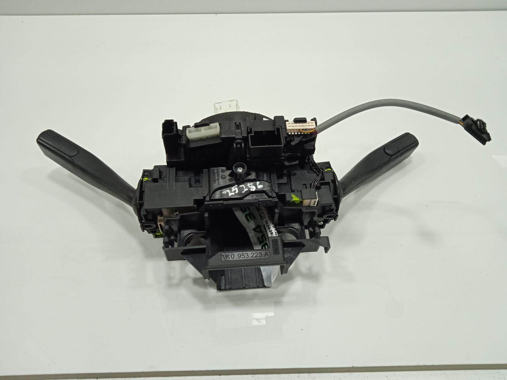 ANILLO AIRBAG Y MANDO MULTIFUNCION VOLKSWAGEN GOLF VI (5K1) Advance