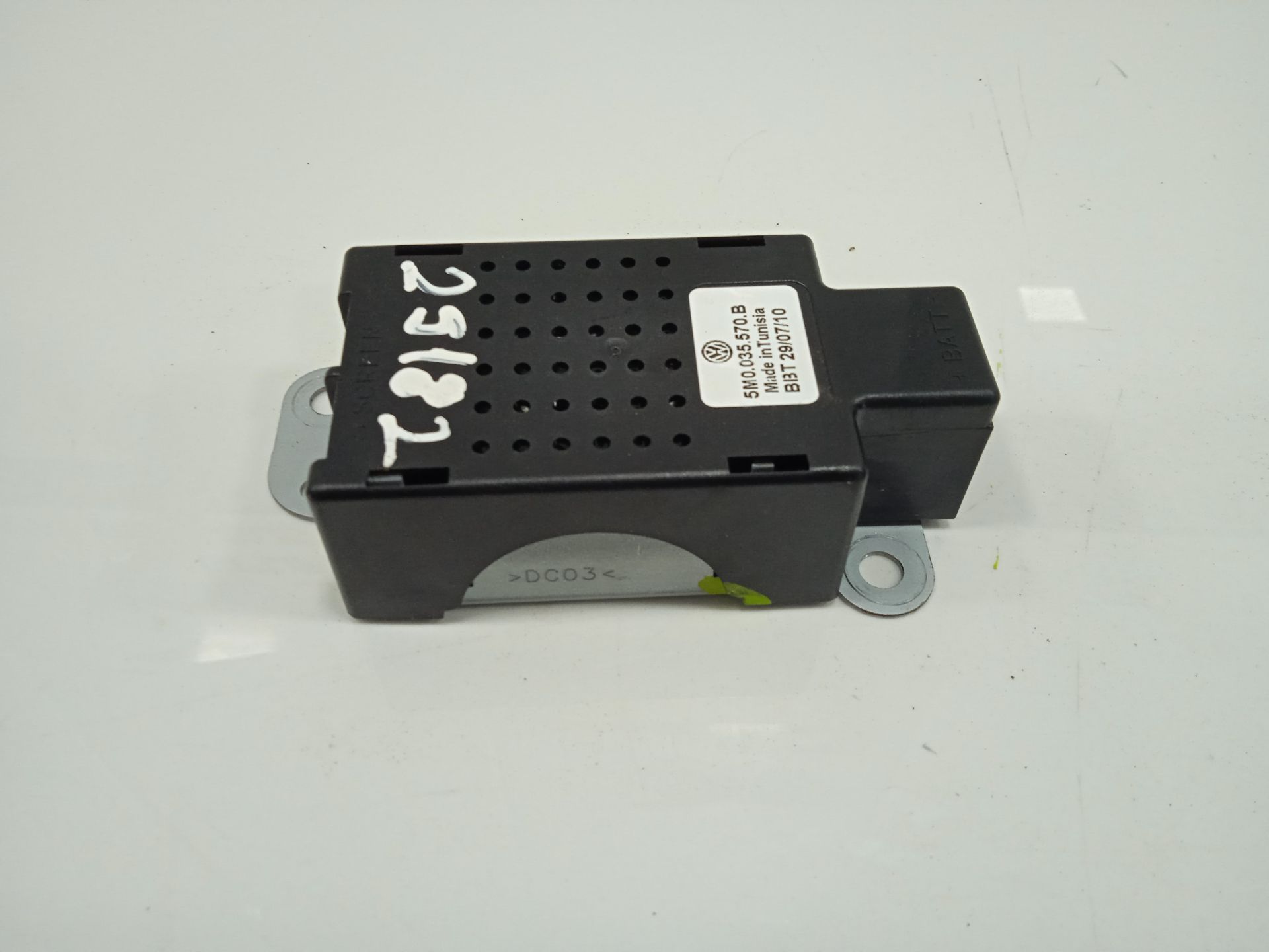 AMPLIFICADOR DE ANTENA VOLKSWAGEN GOLF VI (5K1) Advance