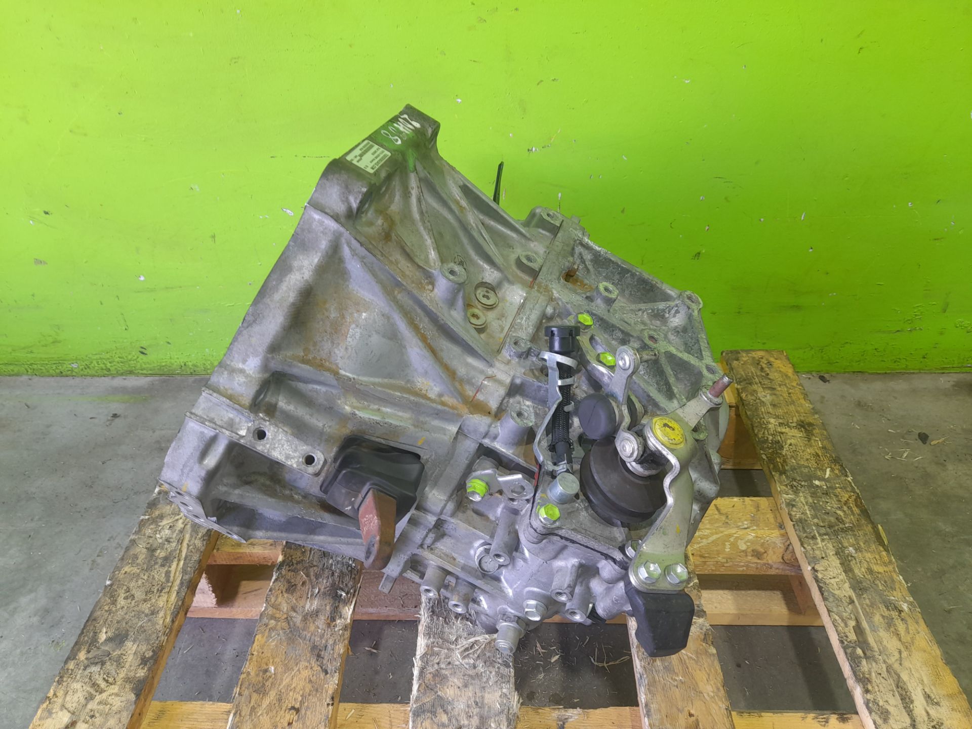 CAJA CAMBIOS TOYOTA AVENSIS Advance   |   02.15 - 12.18