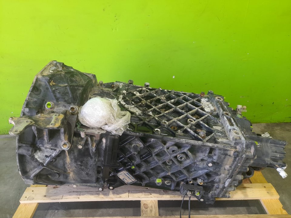 CAJA CAMBIOS RENAULT T 520 HIGHCAB T4X2