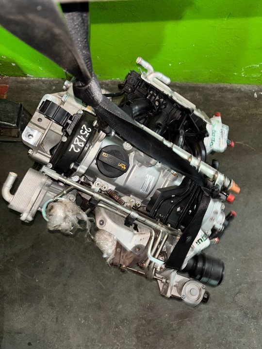 MOTOR COMPLETO VOLKSWAGEN GOLF VI (5K1) Advance