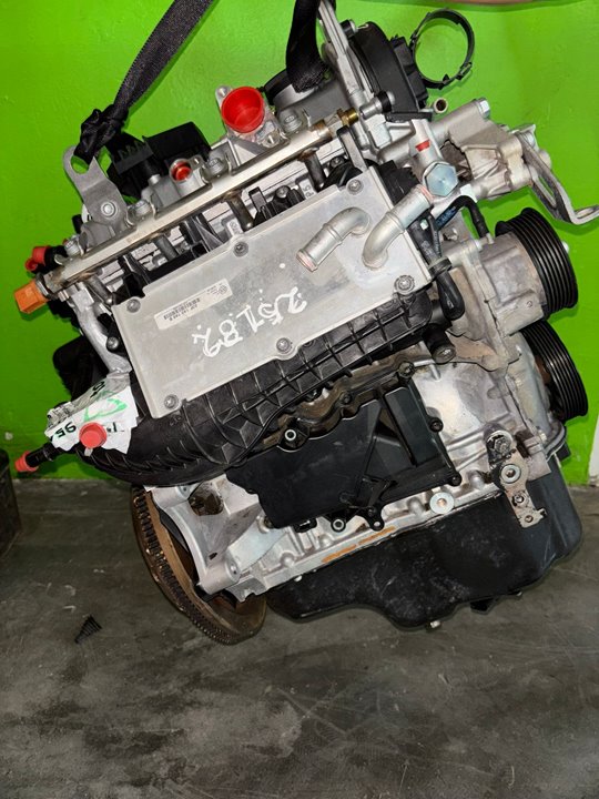MOTOR COMPLETO VOLKSWAGEN GOLF VI (5K1) Advance