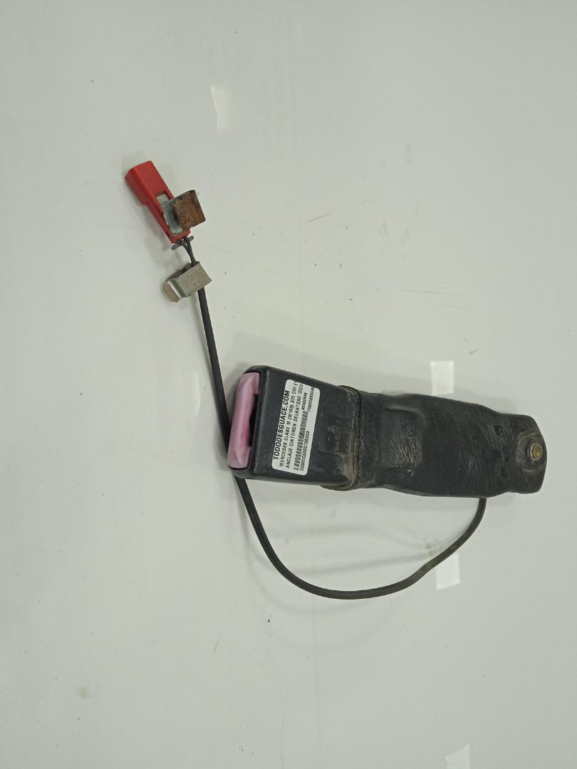 ANCLAJE CINTURON DELANTERO IZQUIERDO MERCEDES CLASE M (W163) 270 CDI (163.113)   |   09.99 - 12.05