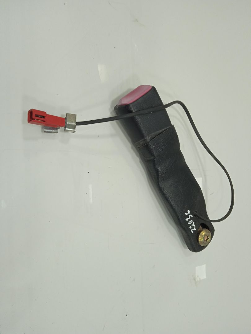 ANCLAJE CINTURON DELANTERO IZQUIERDO MERCEDES CLASE M (W163) 270 CDI (163.113)   |   09.99 - 12.05