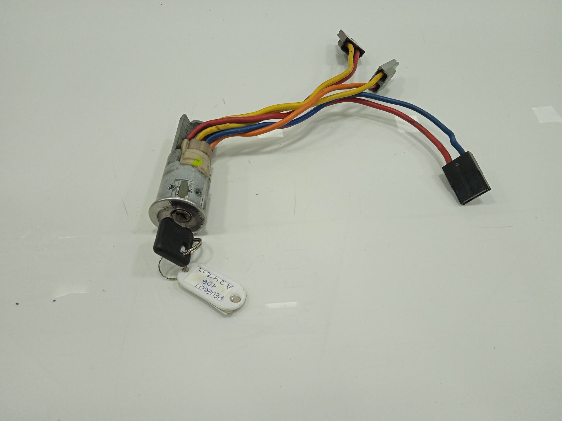 ANTIRROBO / LLAVE CONTACTO PEUGEOT 106 (S1) Kid