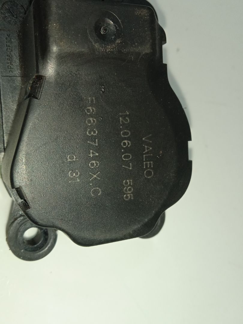 MOTOR TRAMPILLA PEUGEOT 207 CC Sport   |   0.07 - ...