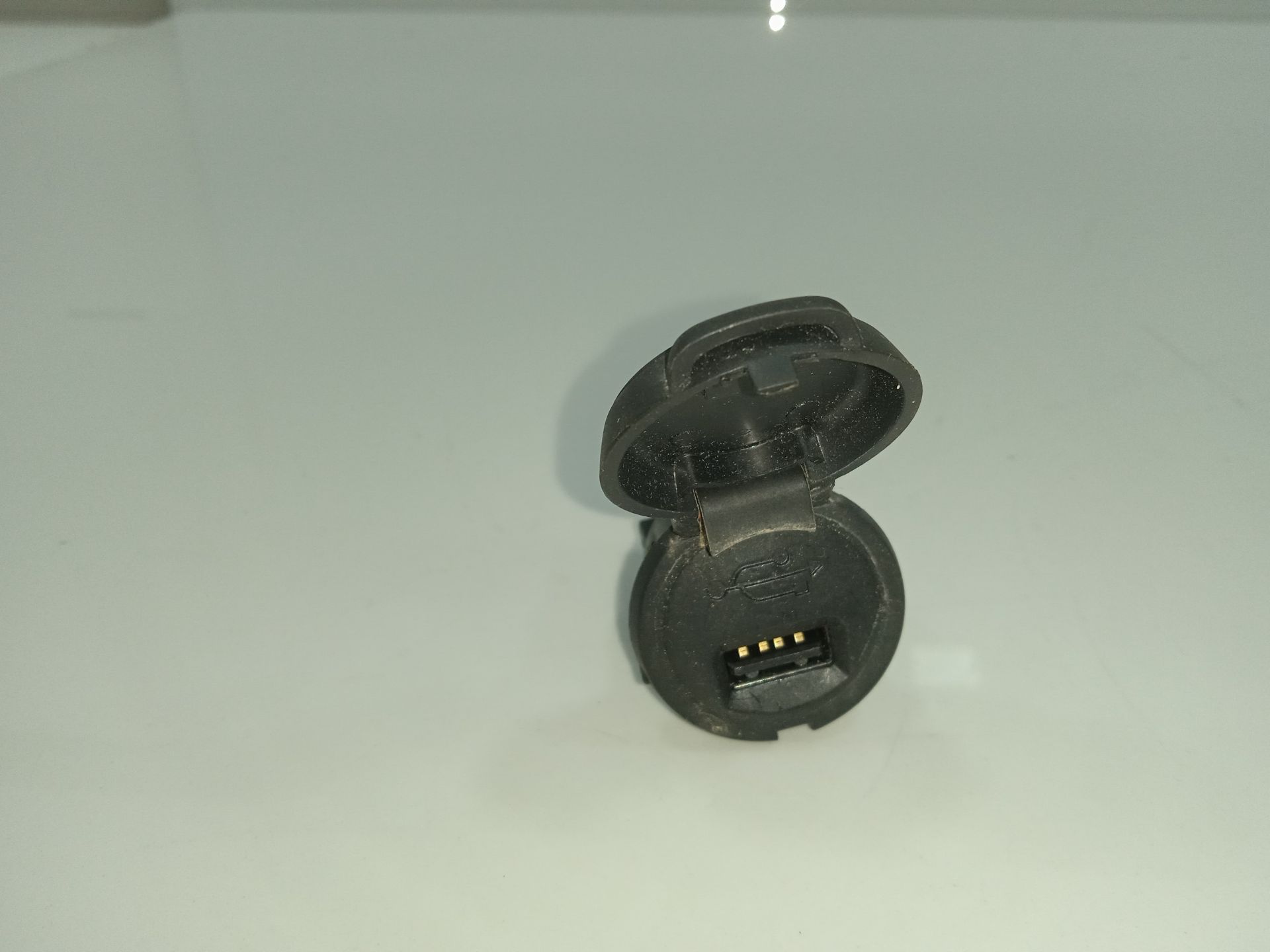 PUERTO USB AUX CITROEN C-ELYSÉE Feel   |   02.17 - 12.20