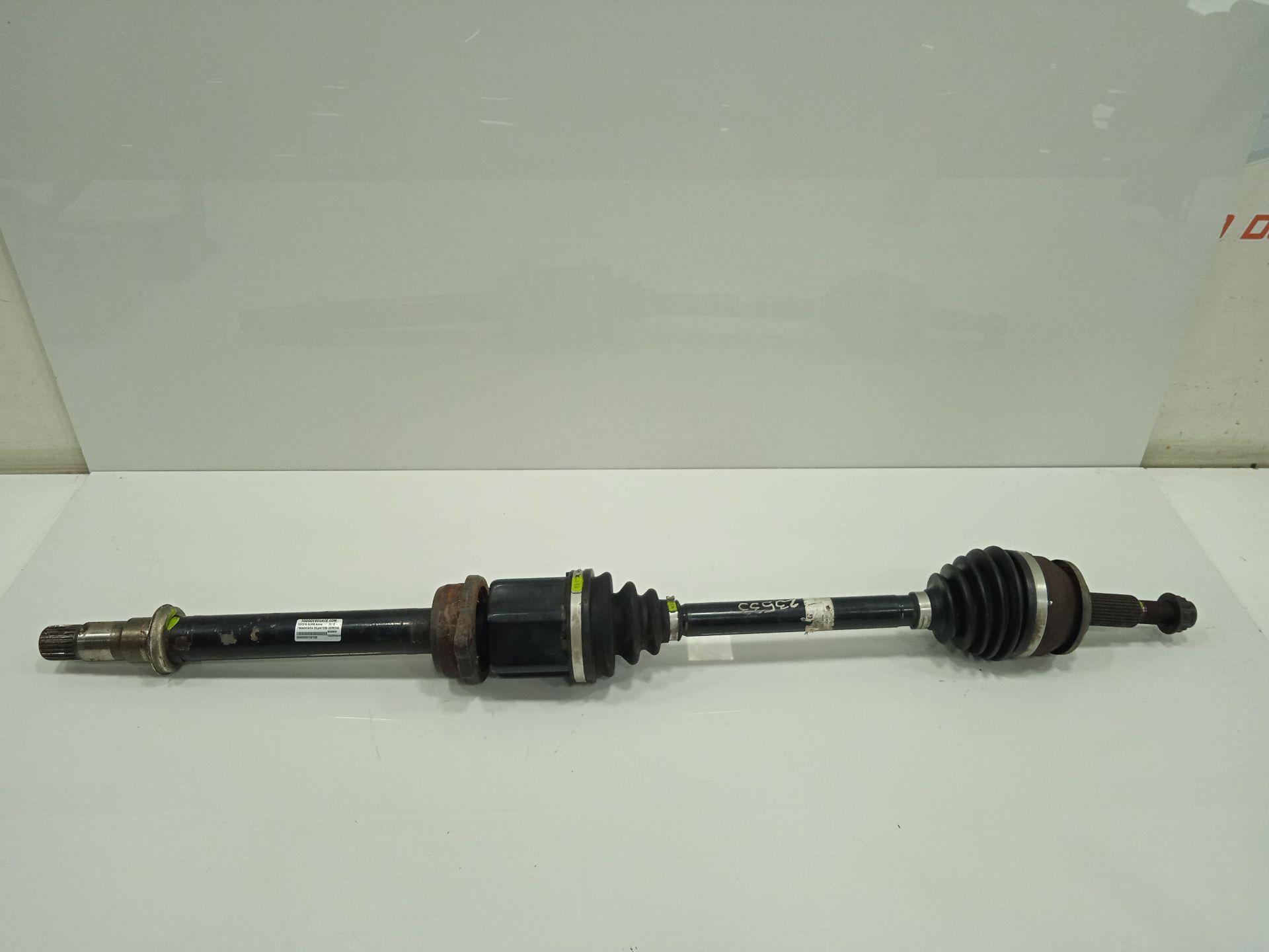 TRANSMISION DELANTERA DERECHA TOYOTA AURIS Active