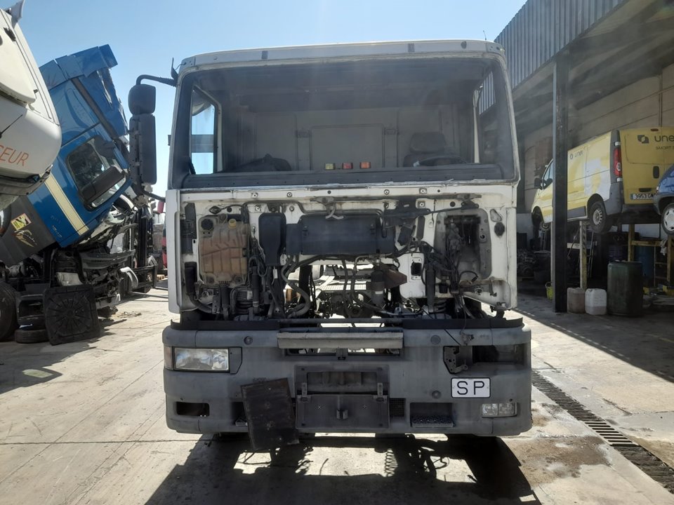 IVECO EUROTECH CURSOR (MH) FSA   (440 E 35) Larga distancia Motor 7,8 Ltr. - 259 kW Diesel