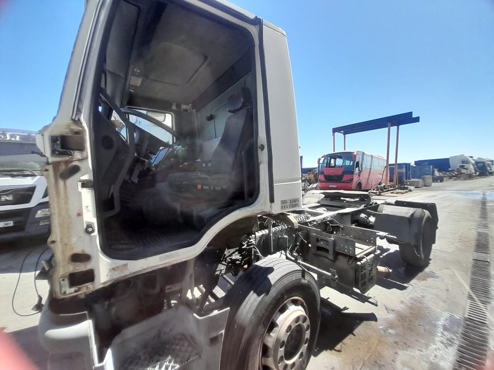 IVECO EUROTECH CURSOR (MH) FSA   (440 E 35) Larga distancia Motor 7,8 Ltr. - 259 kW Diesel
