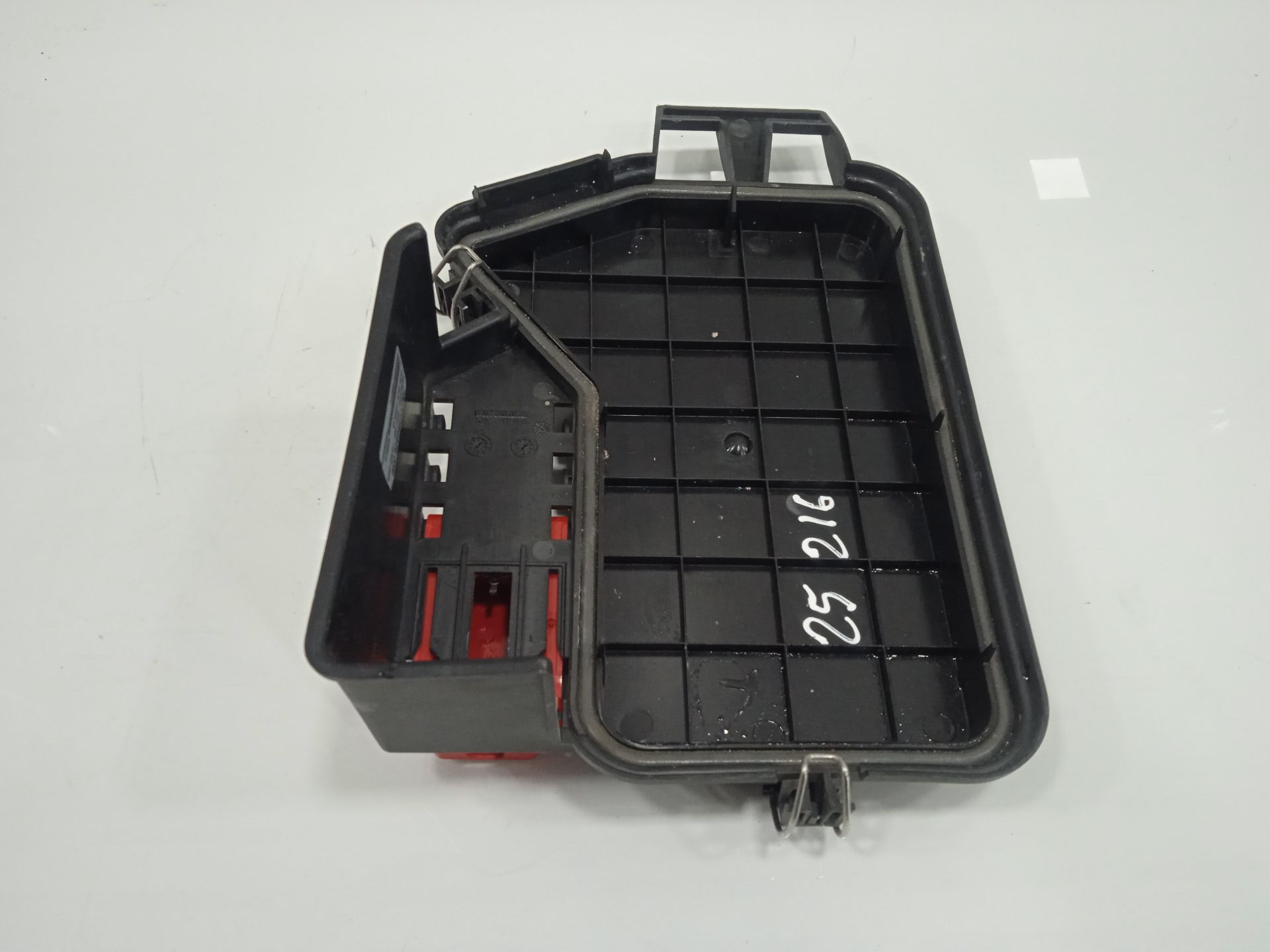 TAPA BATERIA MERCEDES-BENZ EQV -CLASE (447) *