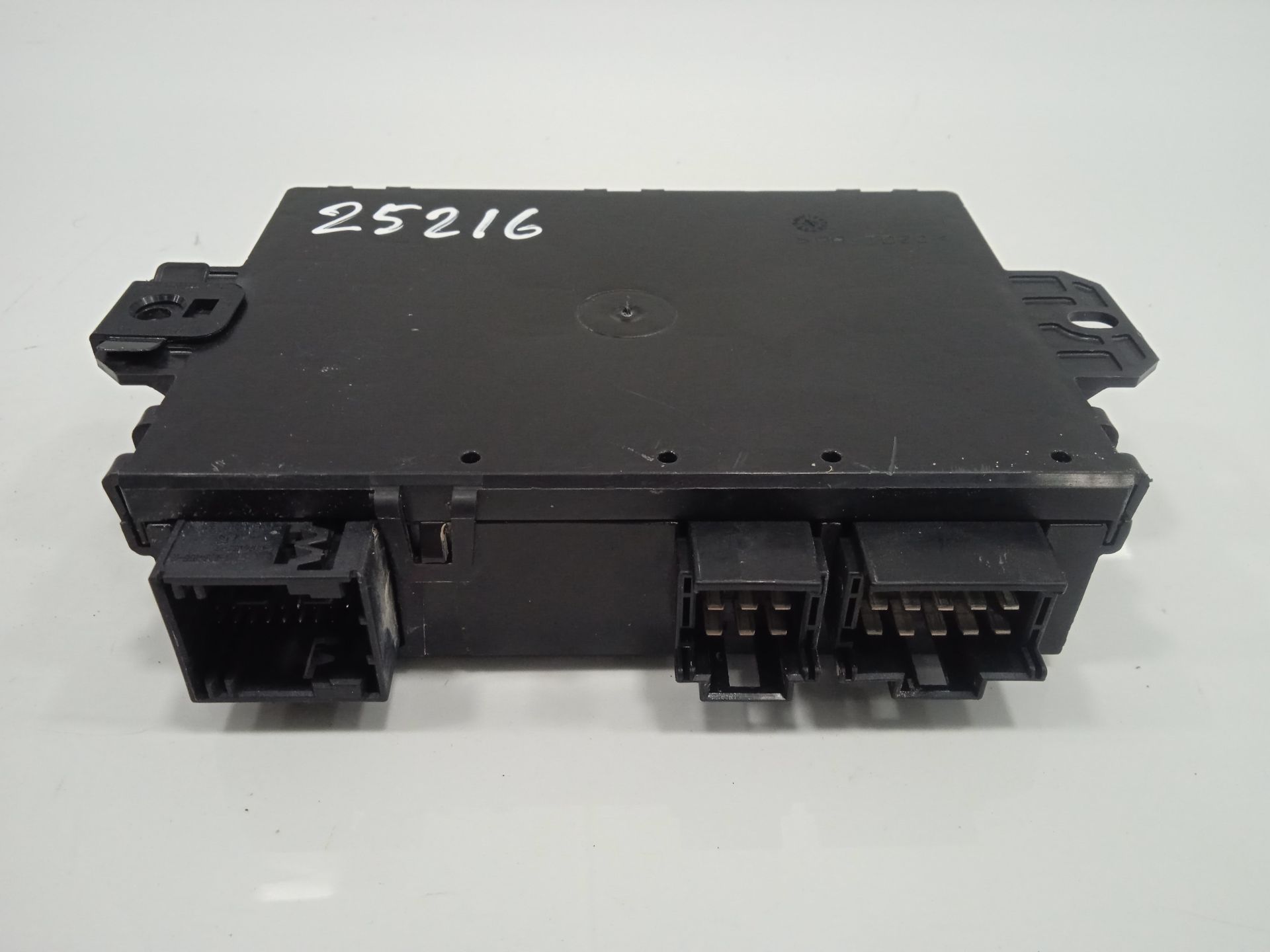 MODULO CONTROL PUERTA MERCEDES-BENZ EQV -CLASE (447) *