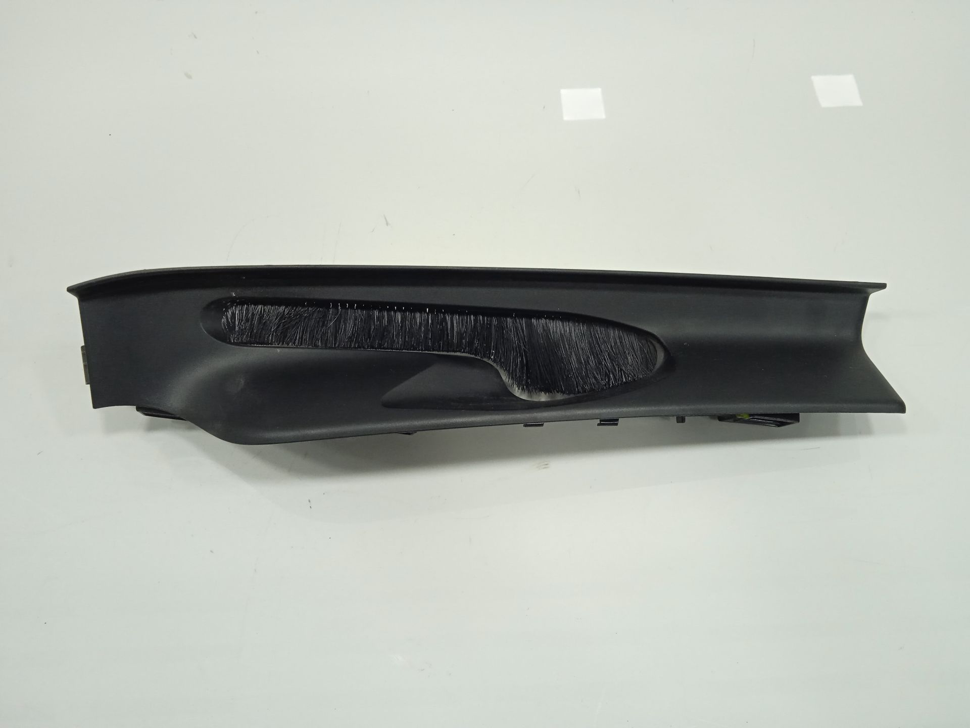 MOLDURA MERCEDES-BENZ EQV -CLASE (447) *