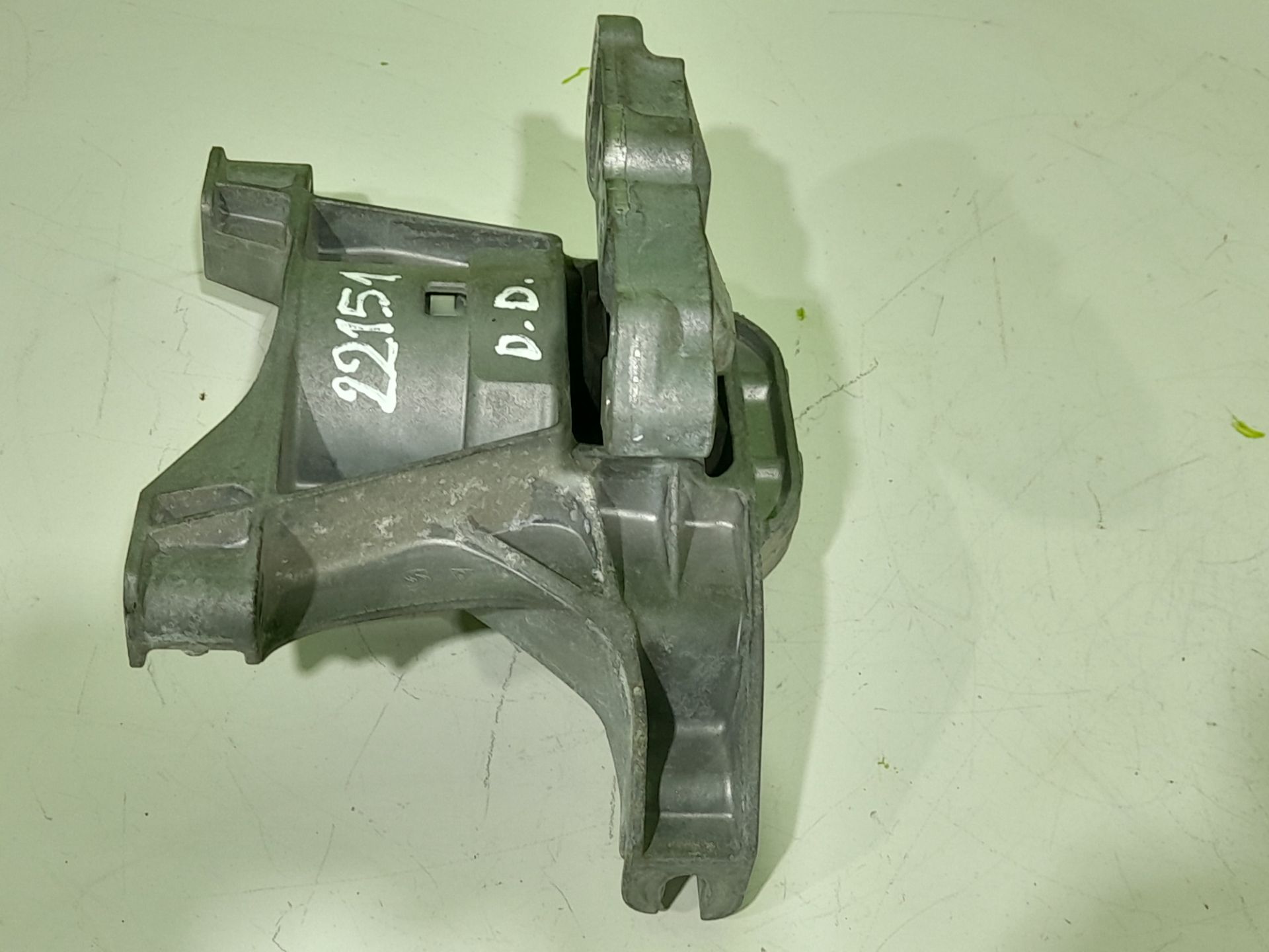 SOPORTE MOTOR CITROEN C4 PICASSO Business Class   |   02.15 - 12.15