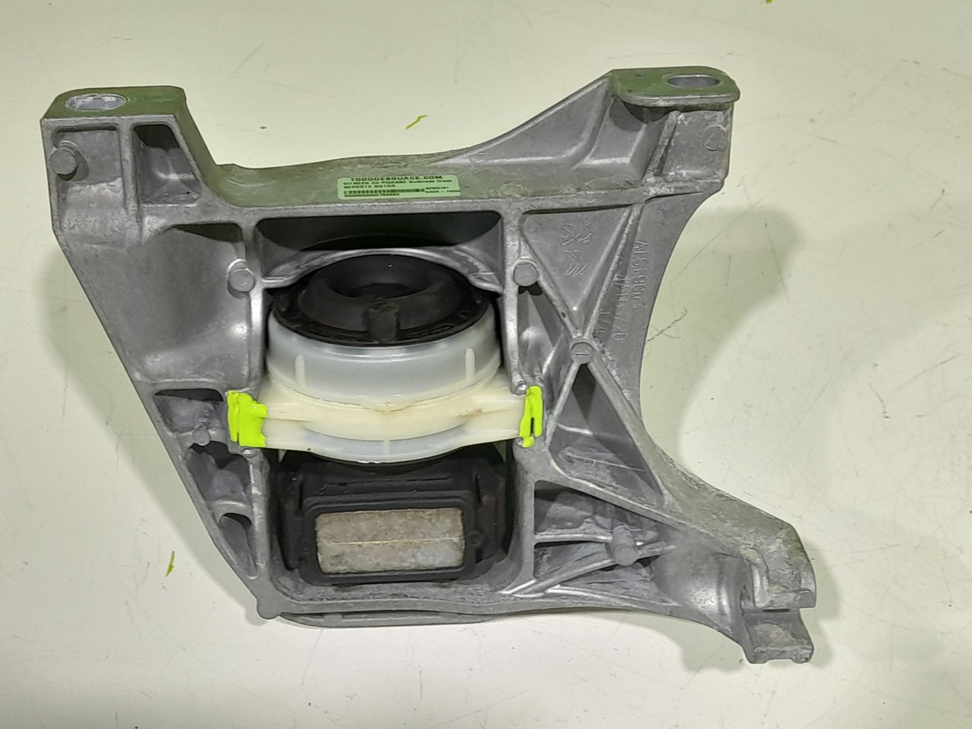 SOPORTE MOTOR CITROEN C4 PICASSO Business Class   |   02.15 - 12.15