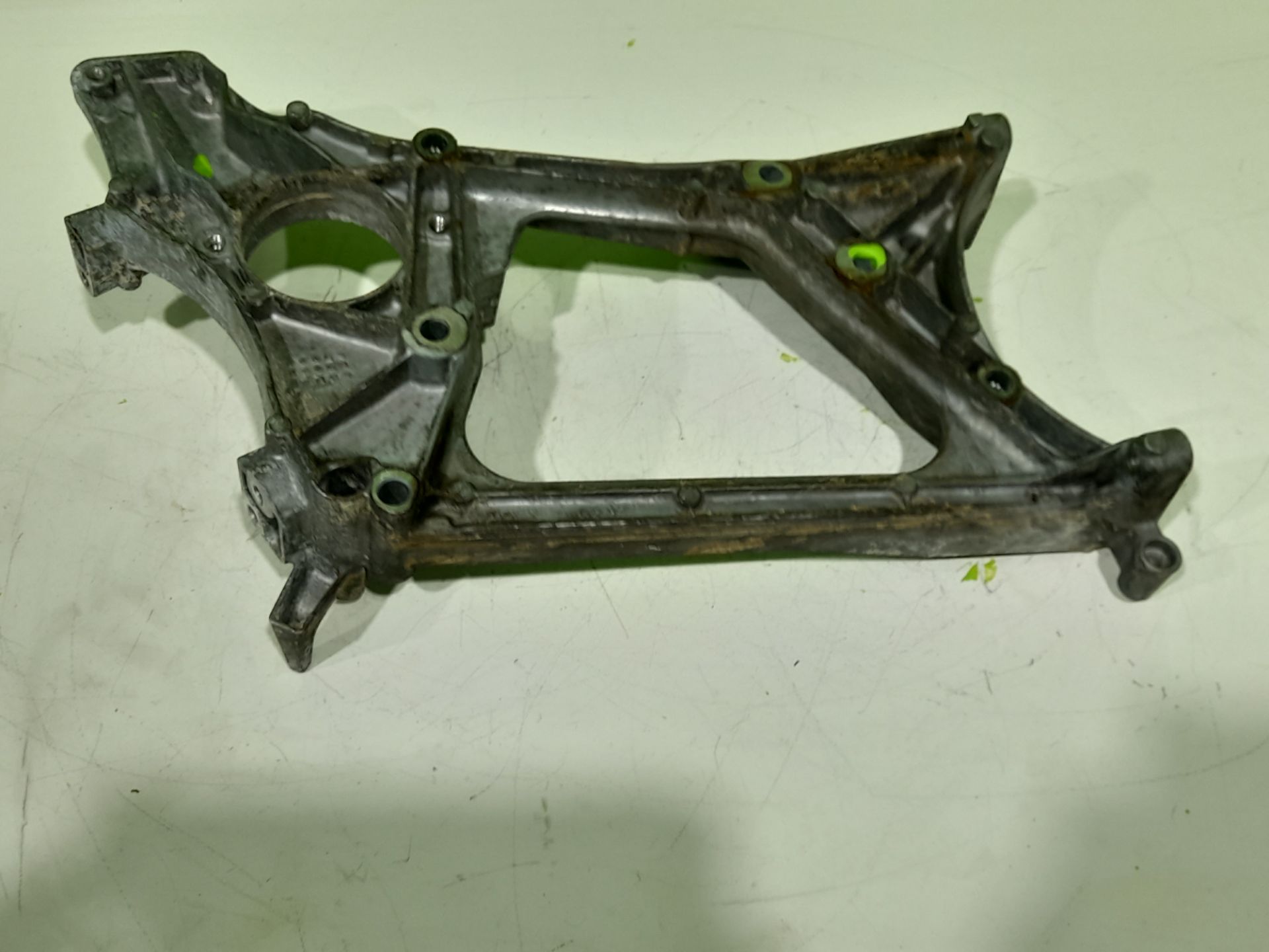 SOPORTE ALTERNADOR MERCEDES-BENZ CLASE SLK (W172) ROADSTER SLK 250 CDI BlueEFFICIENCY (172.403)