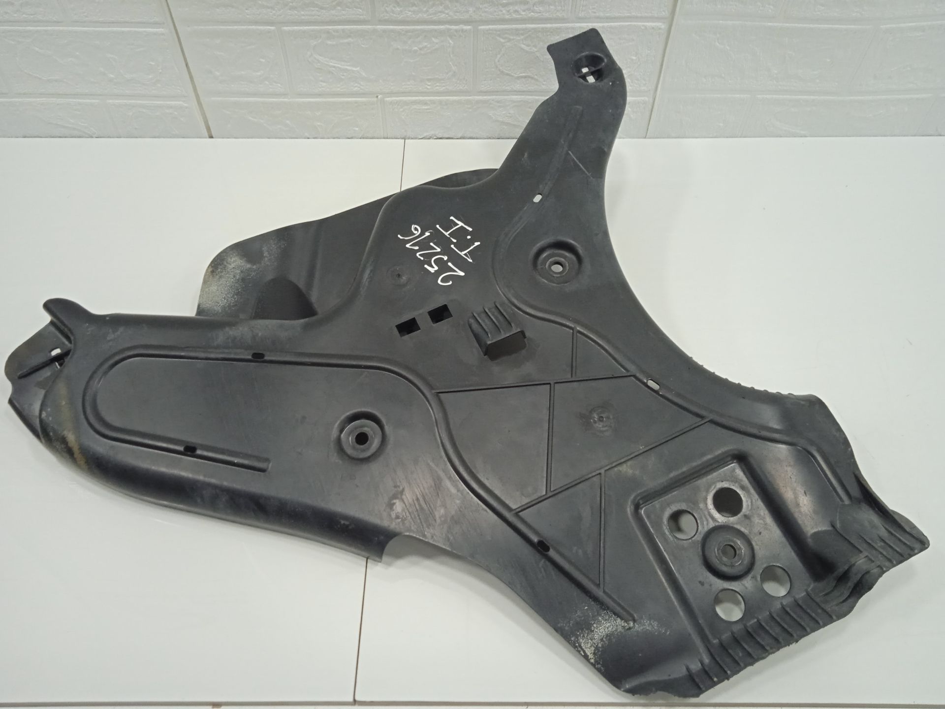 MOLDURA MERCEDES-BENZ EQV -CLASE (447) *