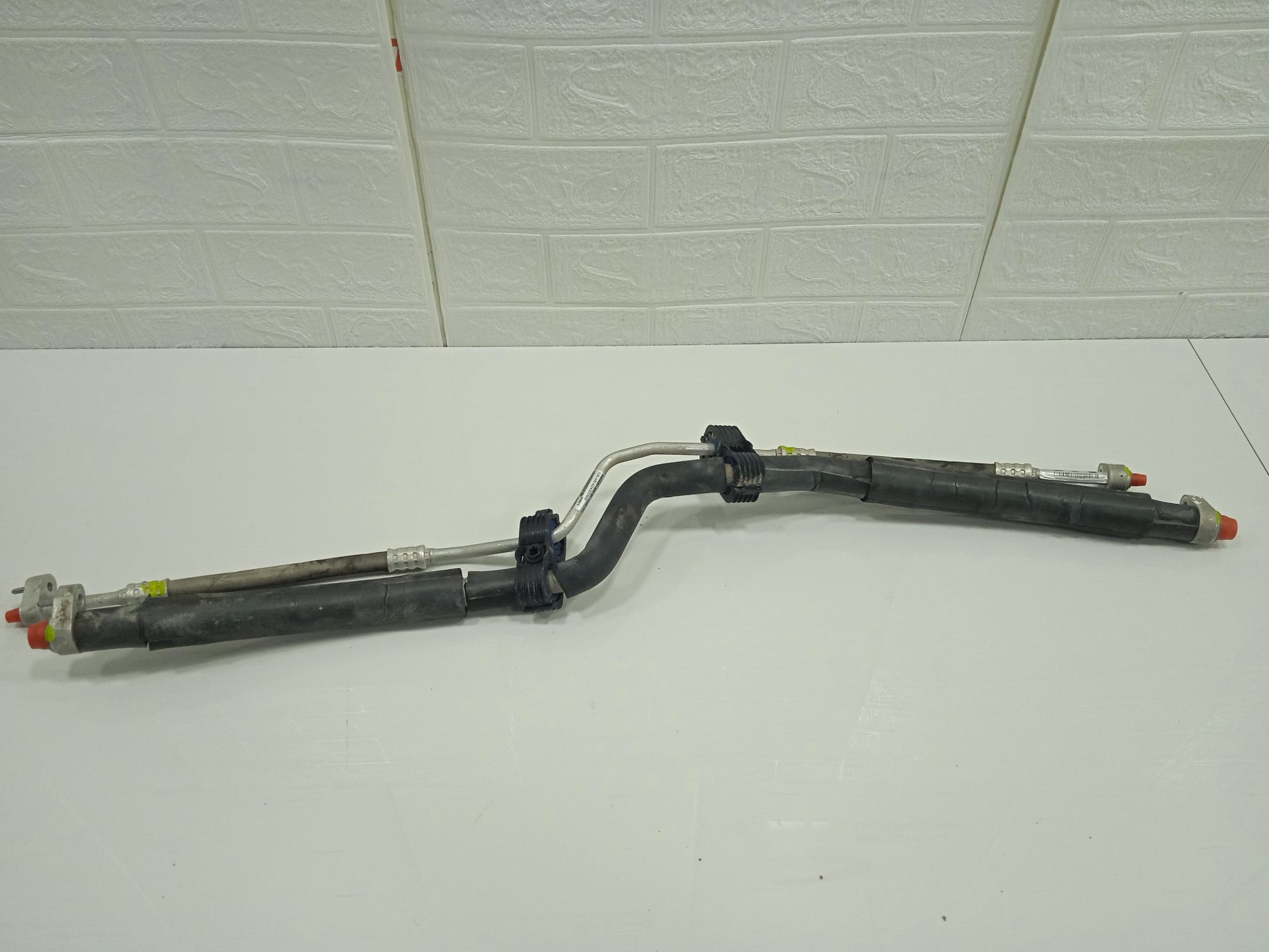 TUBO AIRE ACONDICIONADO MERCEDES-BENZ EQV -CLASE (447) *