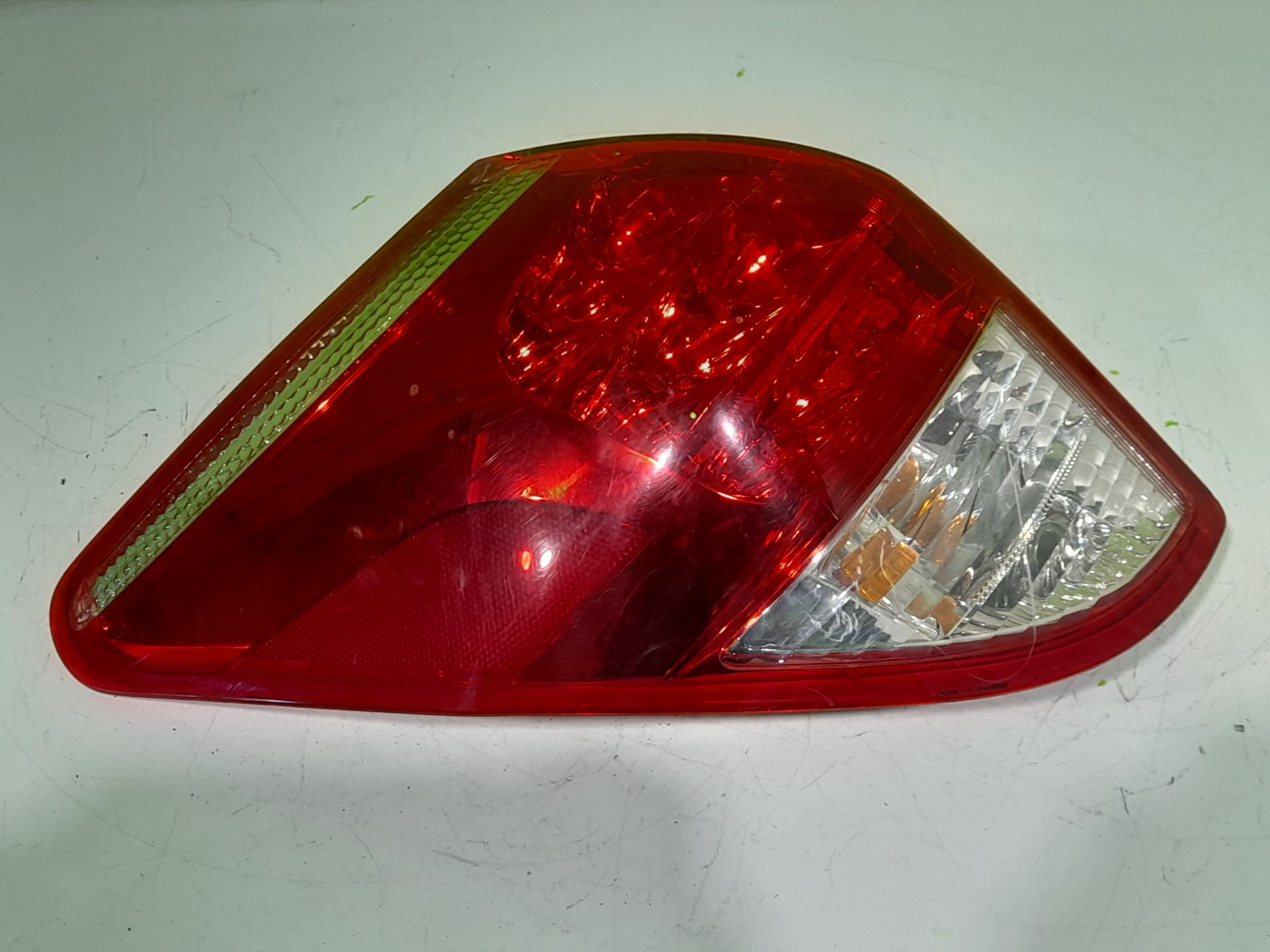 PILOTO TRASERO IZQUIERDO TOYOTA RAV 4 (A3) Executive   |   0.05 - ...