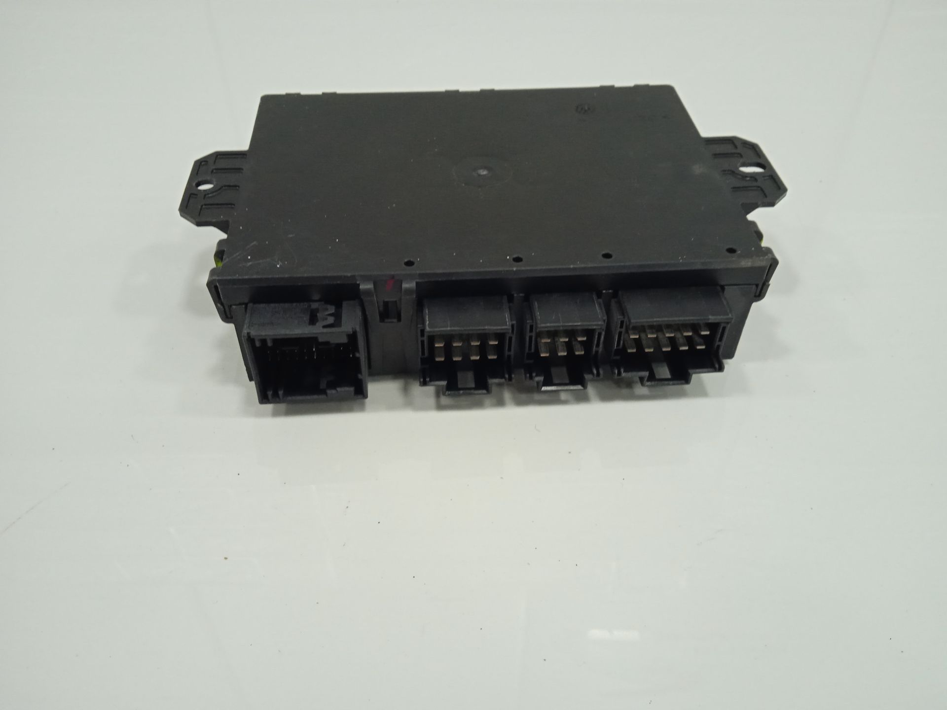 MODULO CONTROL PUERTA MERCEDES-BENZ EQV -CLASE (447) *
