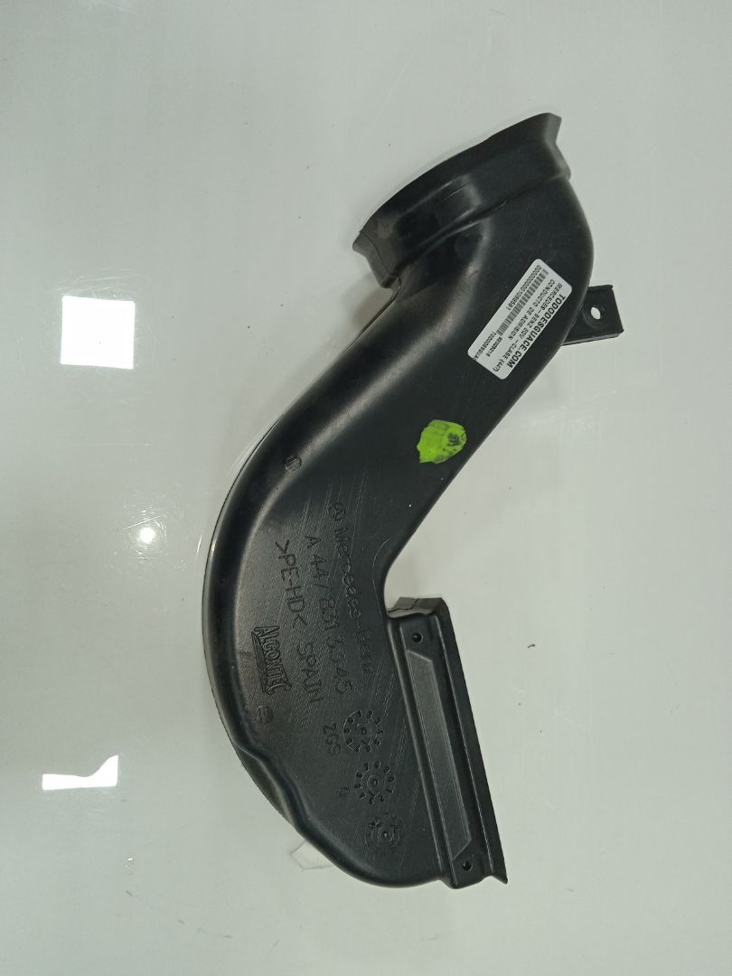 TUBO DE AIRE MERCEDES-BENZ EQV -CLASE (447) *
