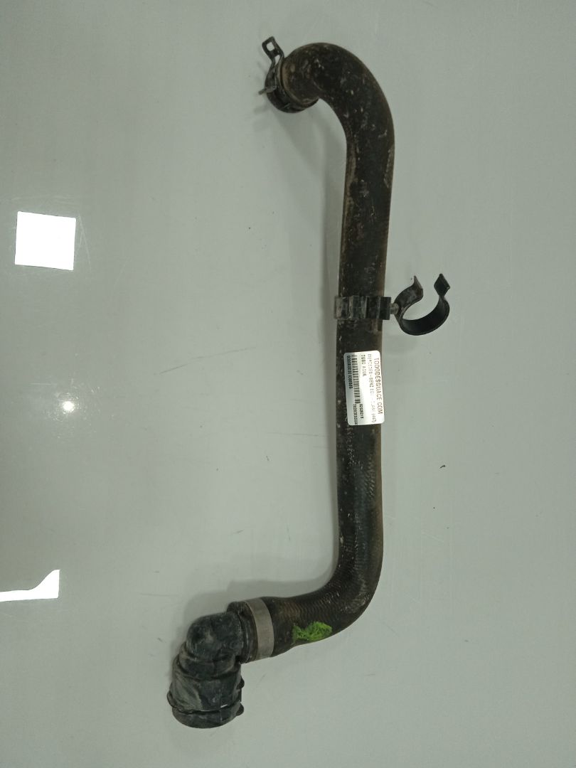 TUBO AGUA MERCEDES-BENZ EQV -CLASE (447) *