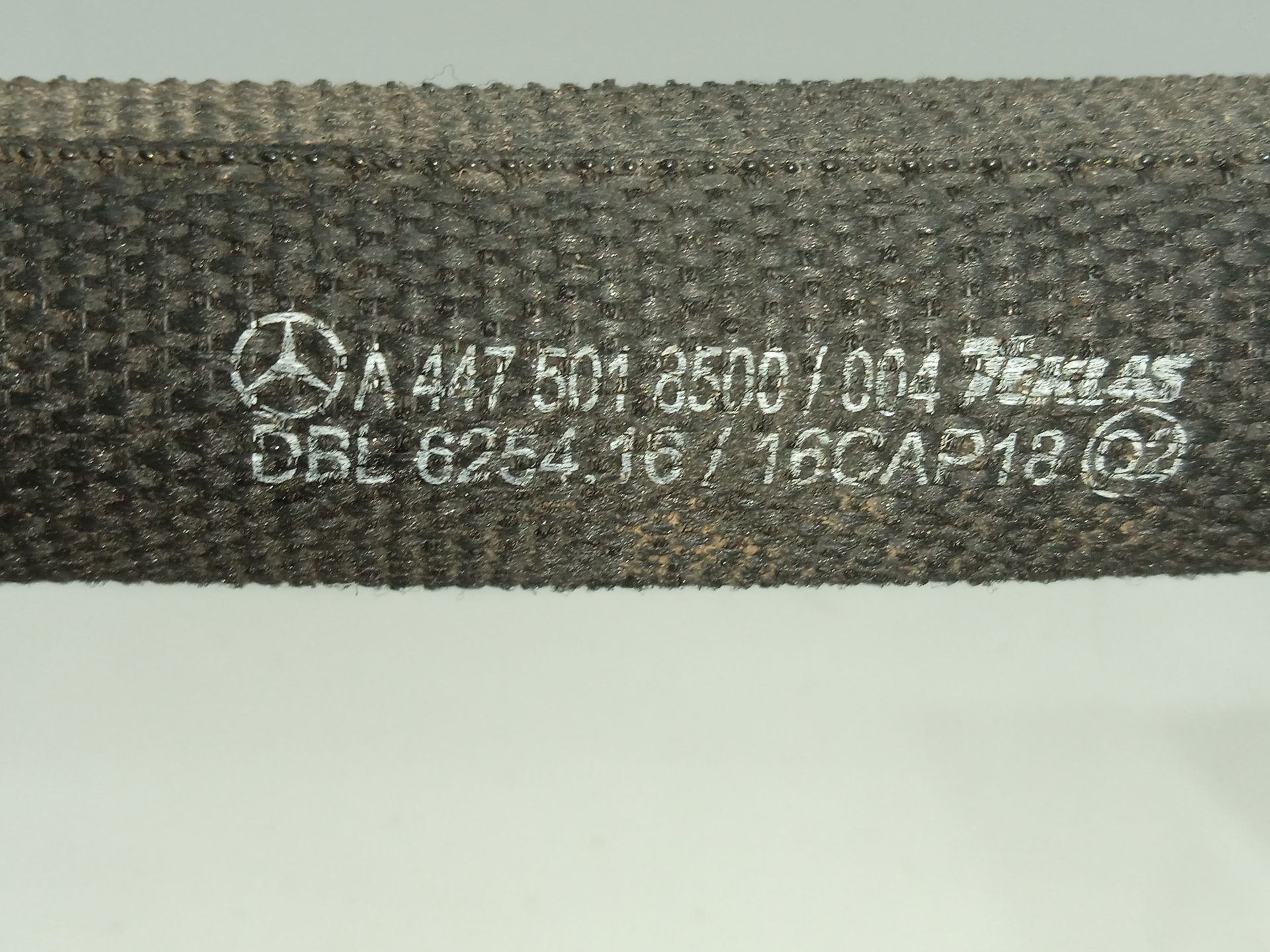 TUBO AGUA MERCEDES-BENZ EQV -CLASE (447) *
