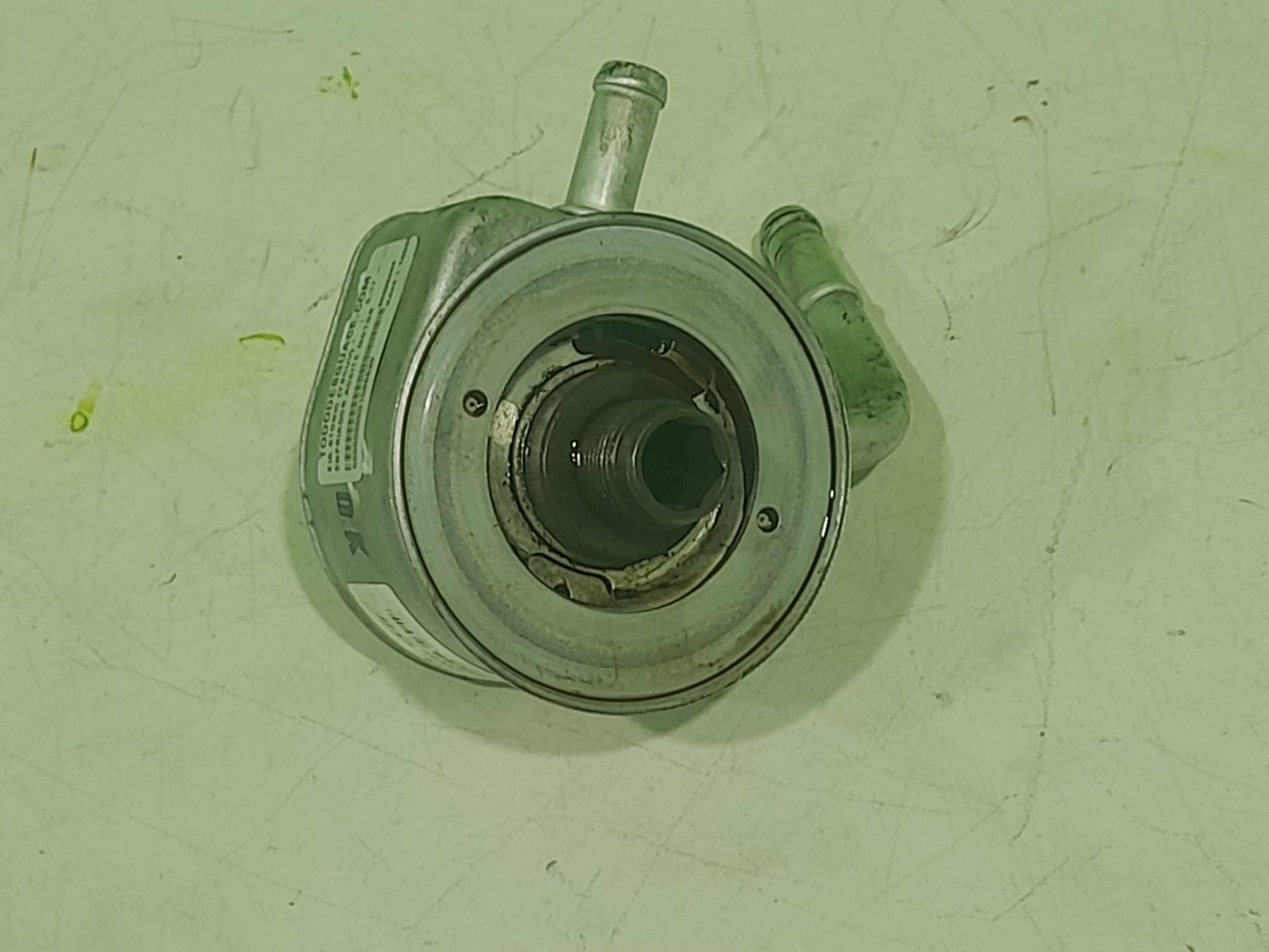 ENFRIADOR ACEITE MOTOR foto 2