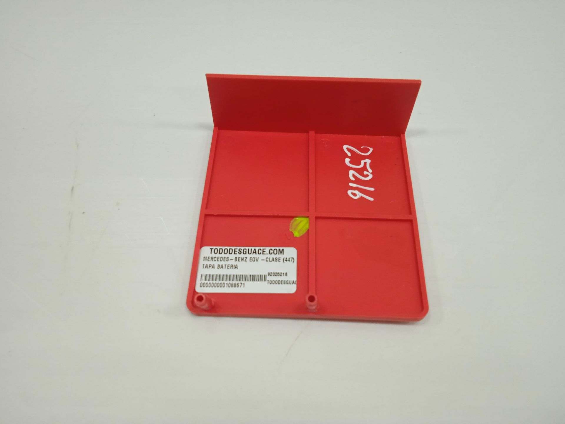TAPA BATERIA MERCEDES-BENZ EQV -CLASE (447) *