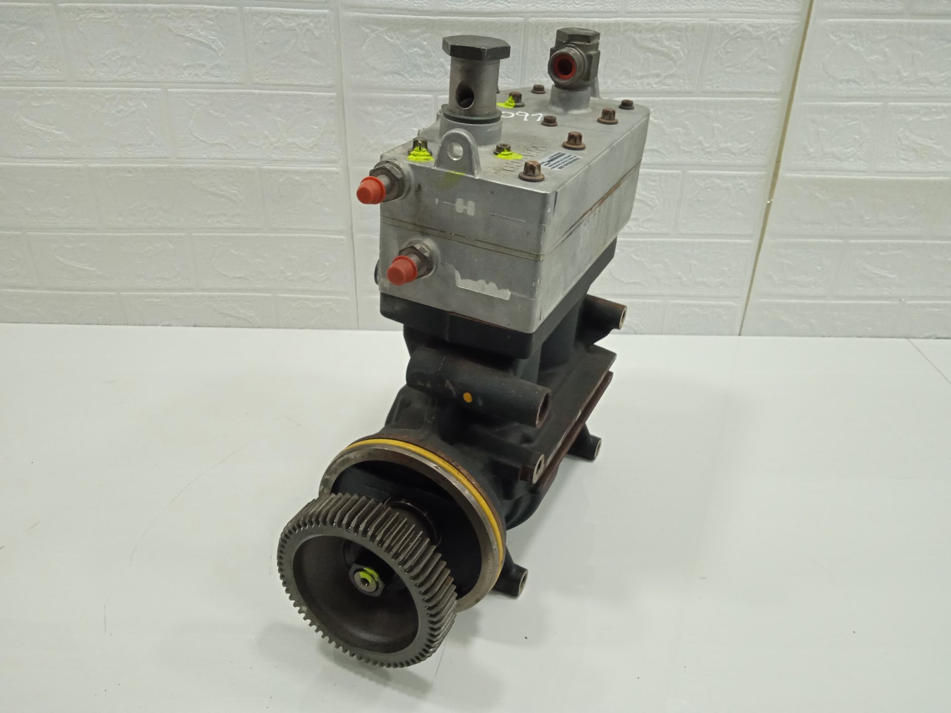 COMPRESOR DE AIRE DAF SERIE XF105.XXX Fsa 4x2 Space-Cab