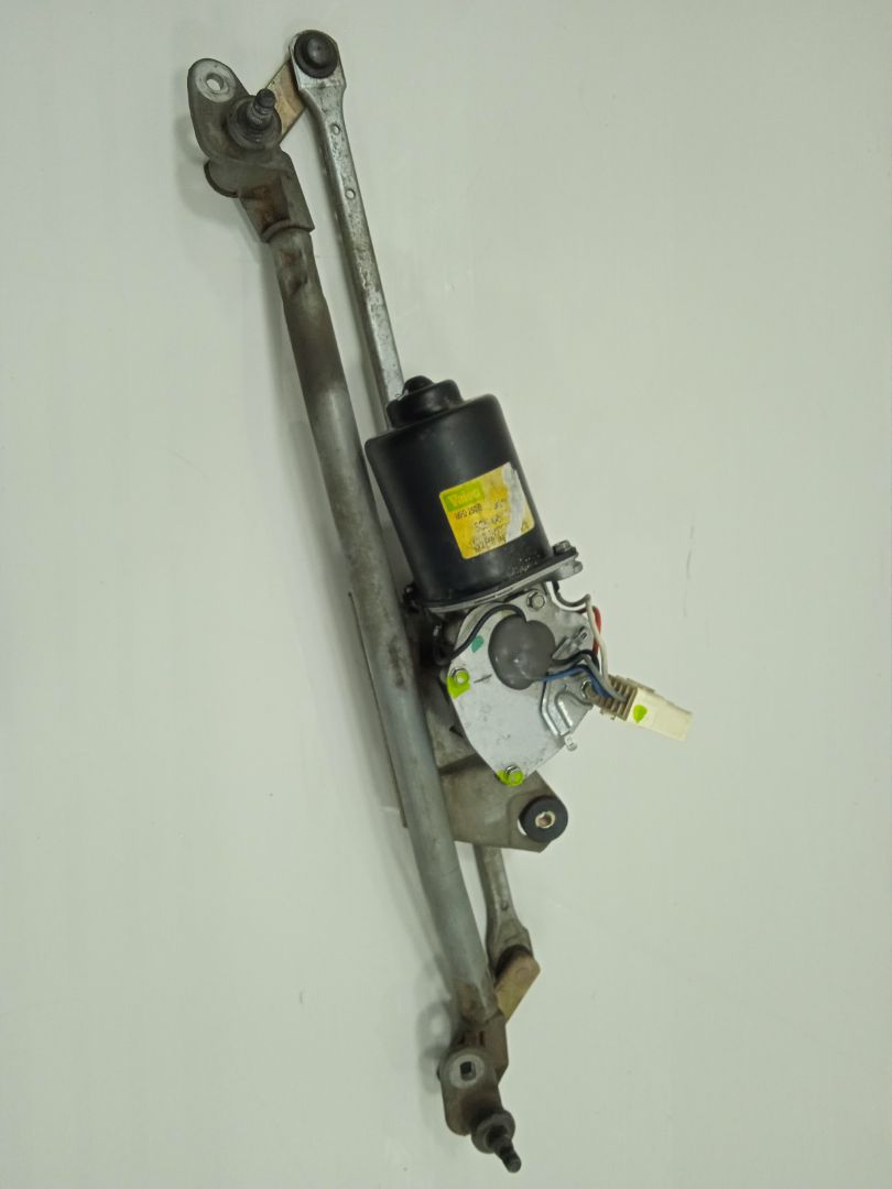 MOTOR LIMPIA DELANTERO foto 4