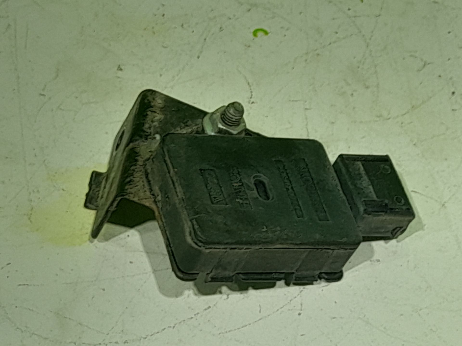 SENSOR NIVEL ACEITE IVECO DAILY FURGÓN Fg 33 S ... V Batalla 3000