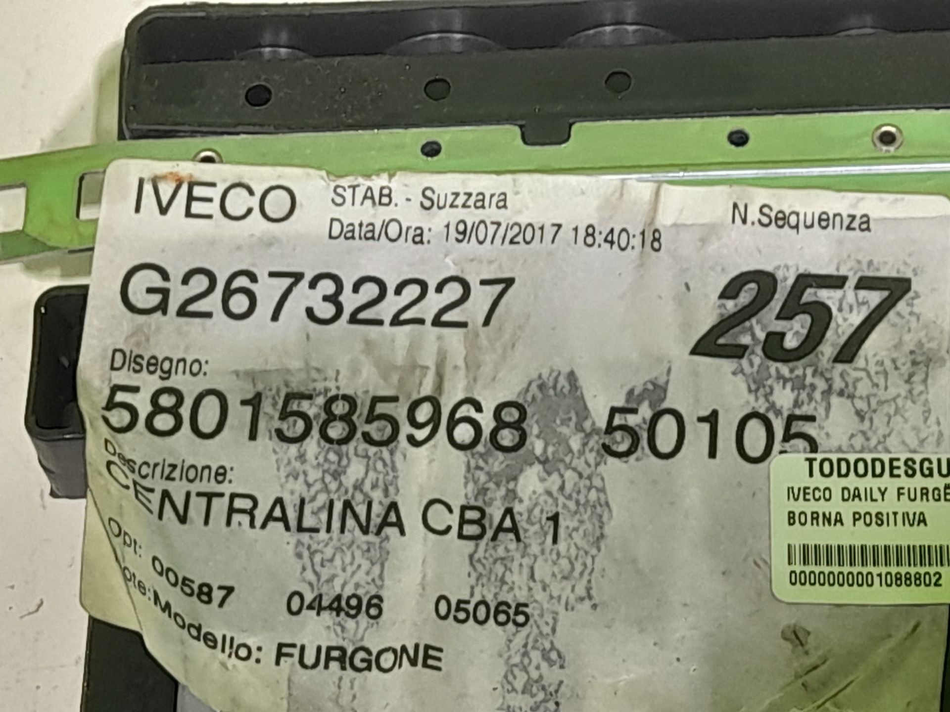 BORNA POSITIVA IVECO DAILY FURGÓN Fg 33 S ... V Batalla 3000