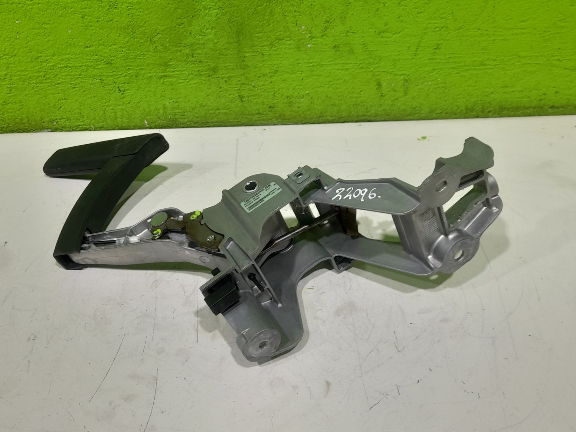 PALANCA FRENO PEUGEOT 308 Active   |   06.14 - 12.20