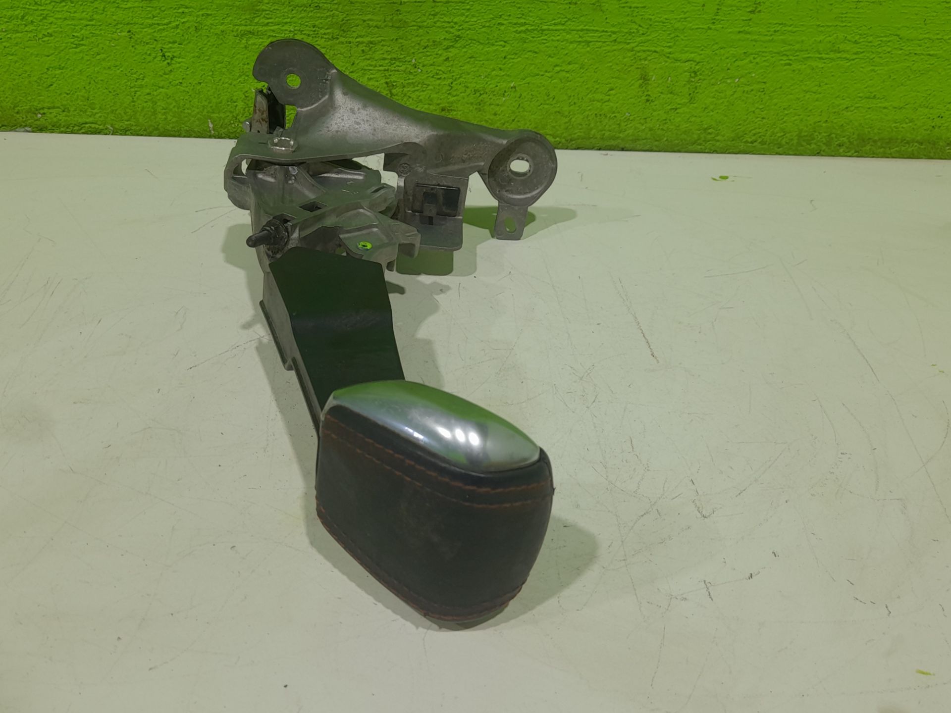 PALANCA FRENO PEUGEOT 2008 (--.2013->) Active   |   03.13 - ...